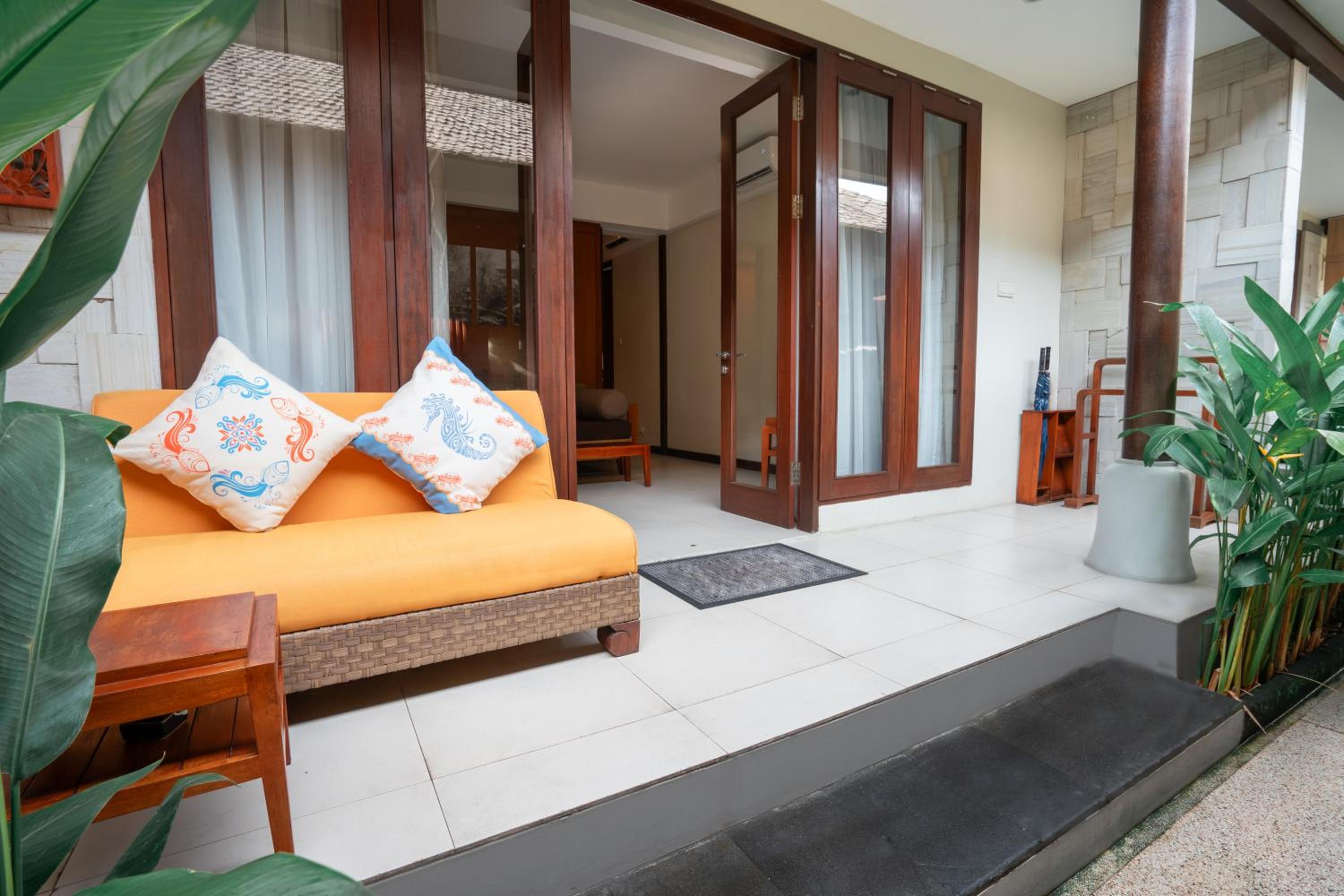 One-Bedroom Suite with Garden View and Afternoon Tea - Photo 4
