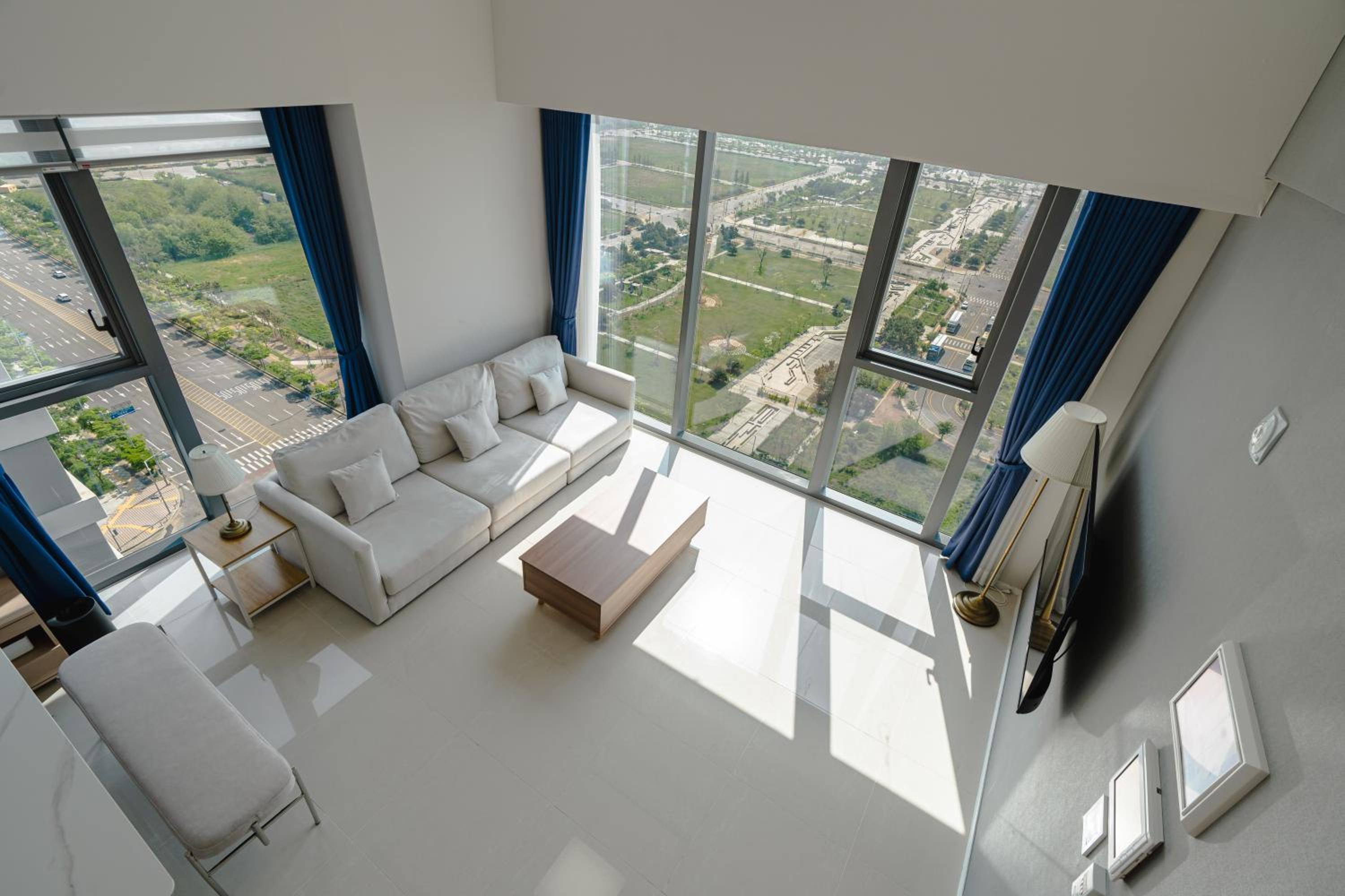 Family Suite Room with Ocean View - Photo 7