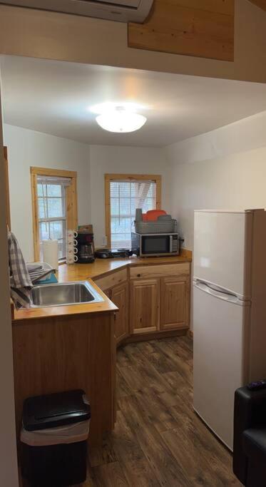 One-Bedroom House photo 2