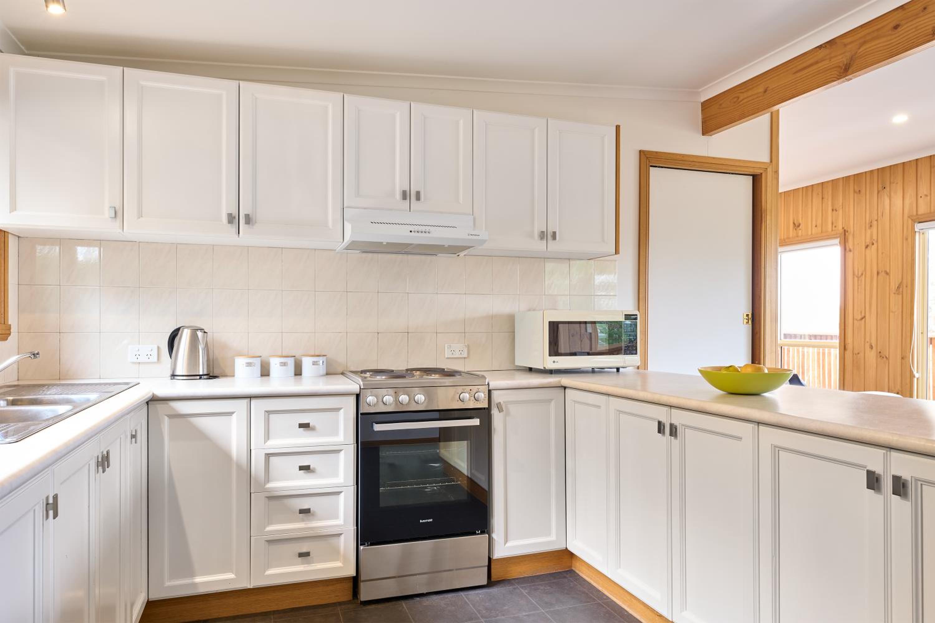 One-Bedroom House photo 2