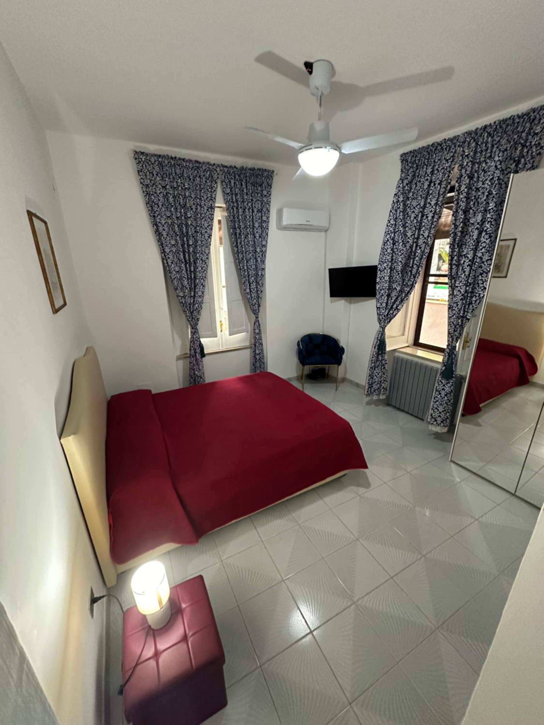 Double or Twin Room with Private Bathroom photo 1