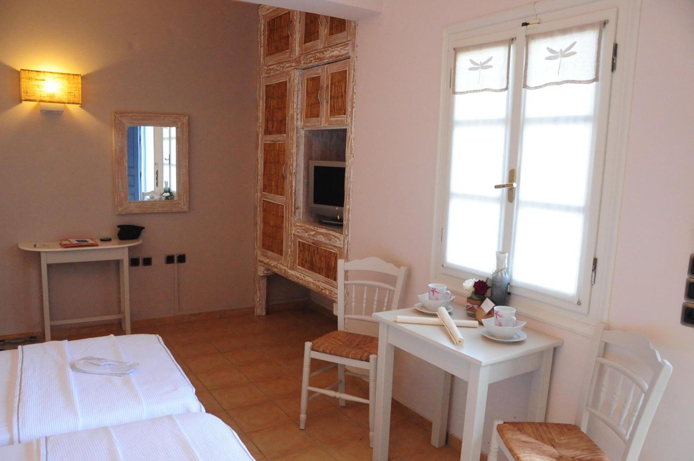 Studio - Ground Floor - Photo 1