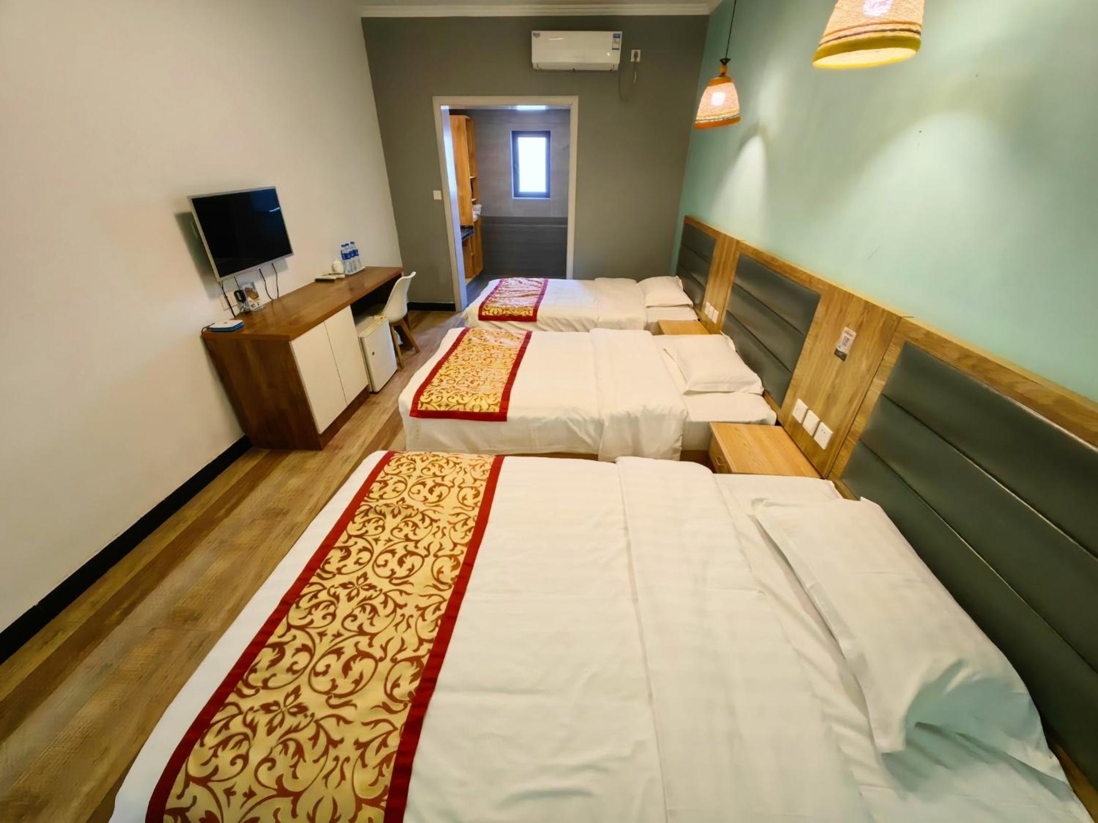 Triple Room with Garden View photo 3