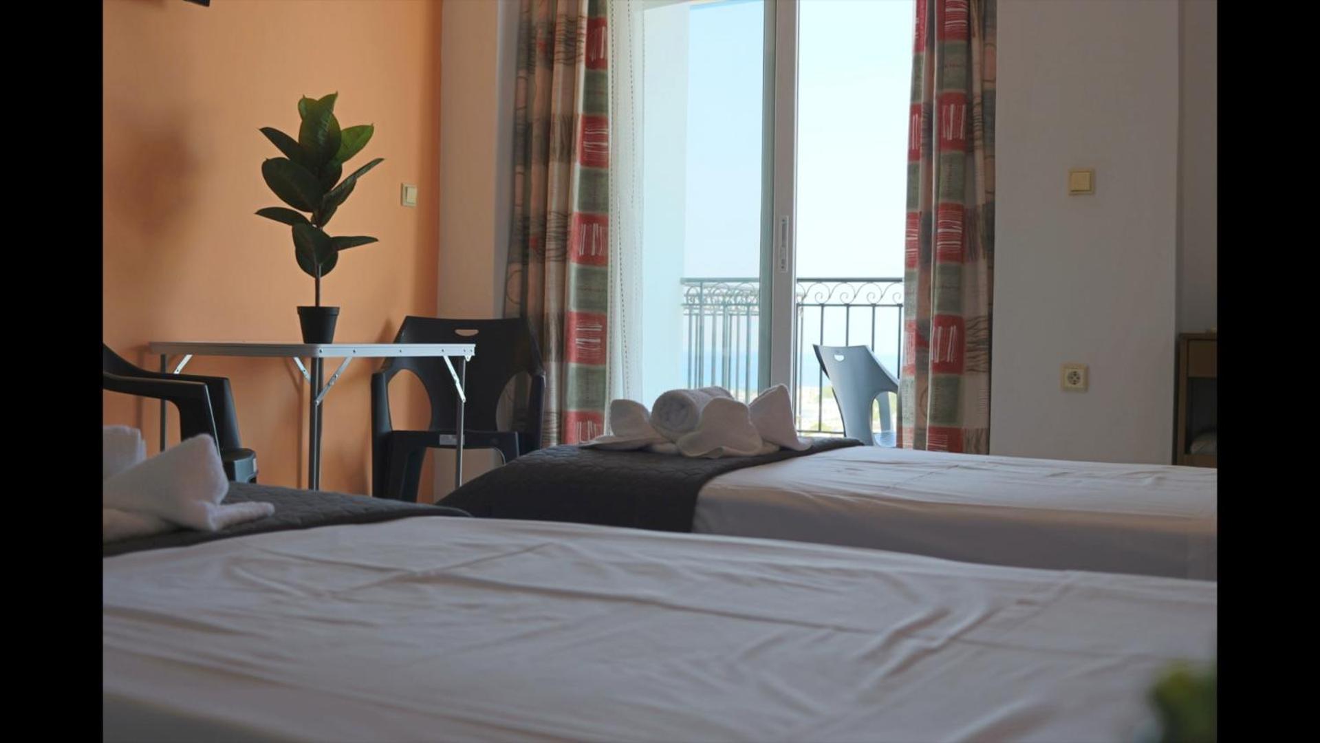 Studio with Sea View