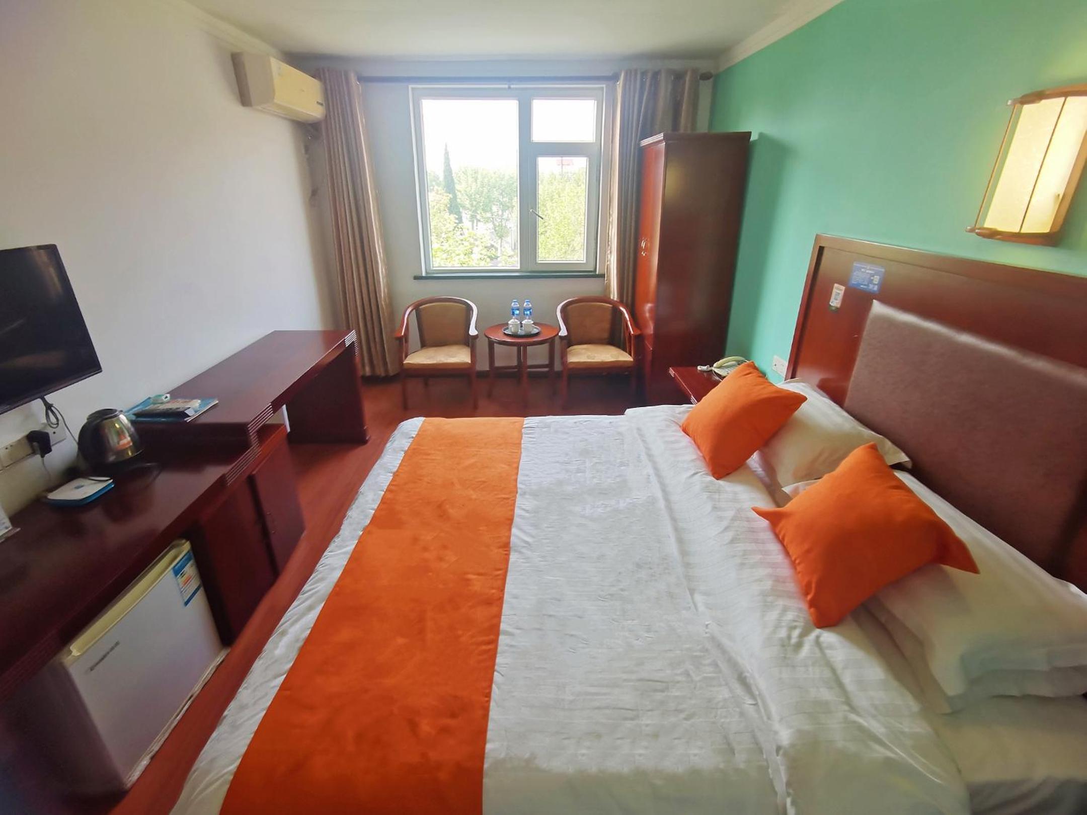 Superior Queen Room photo 2