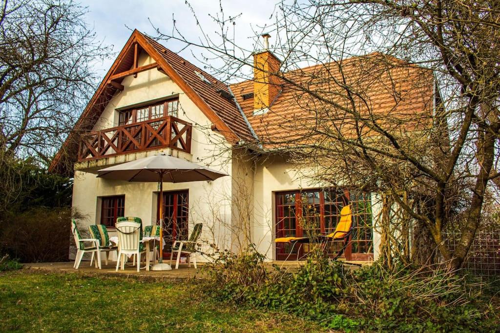 Three-Bedroom Villa photo 2