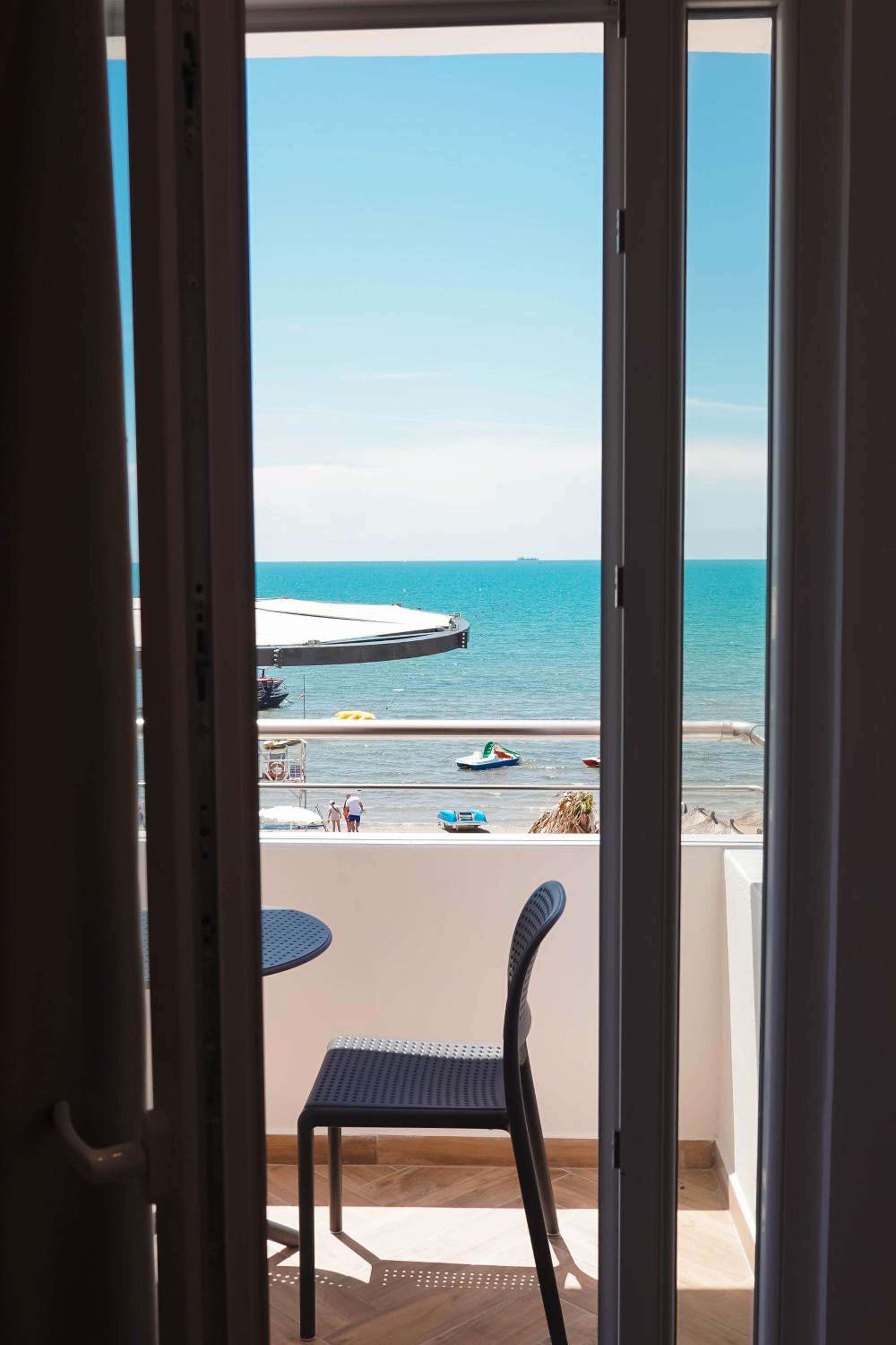 Apartment with Sea View