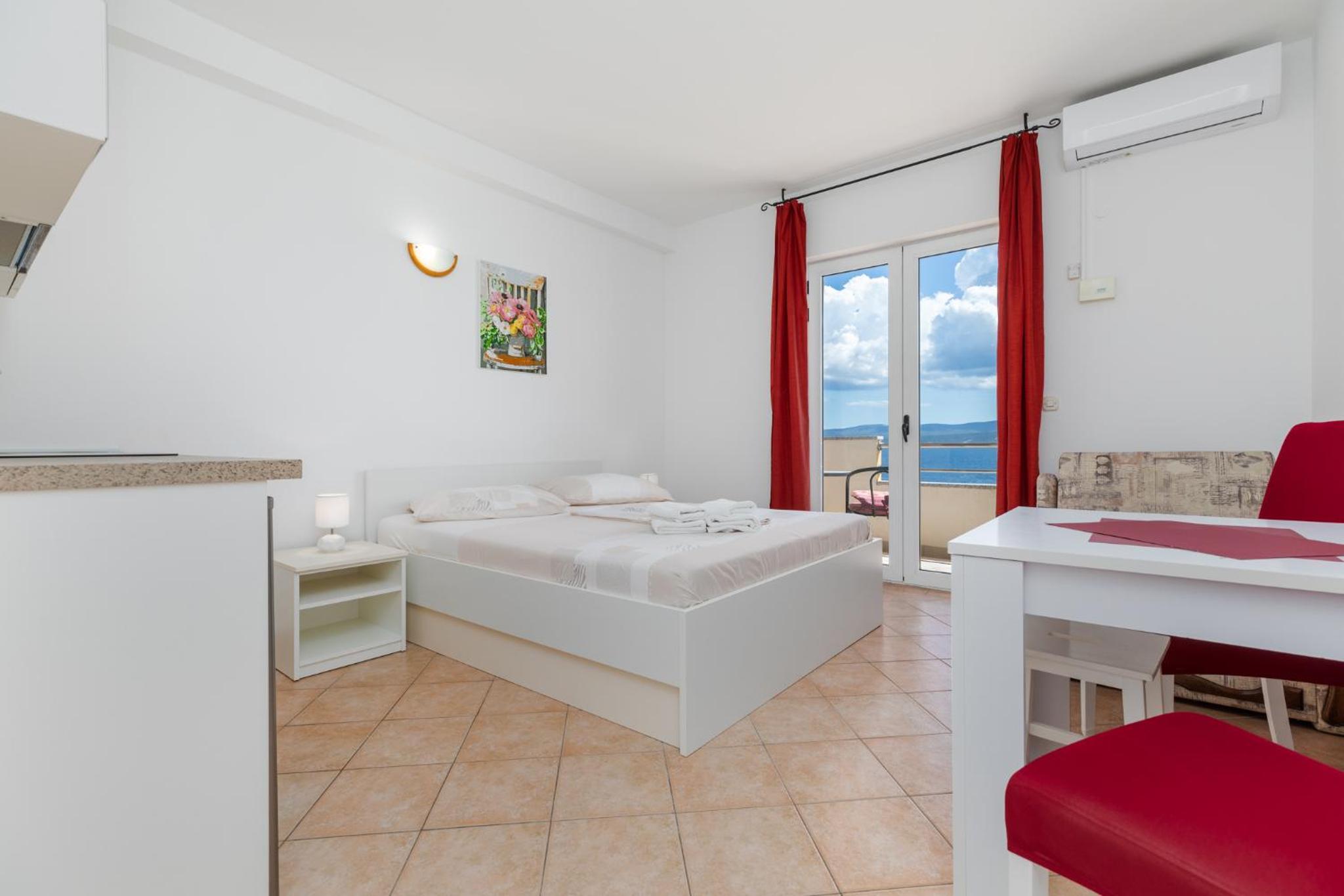Studio Apartment with Sea View photo 1