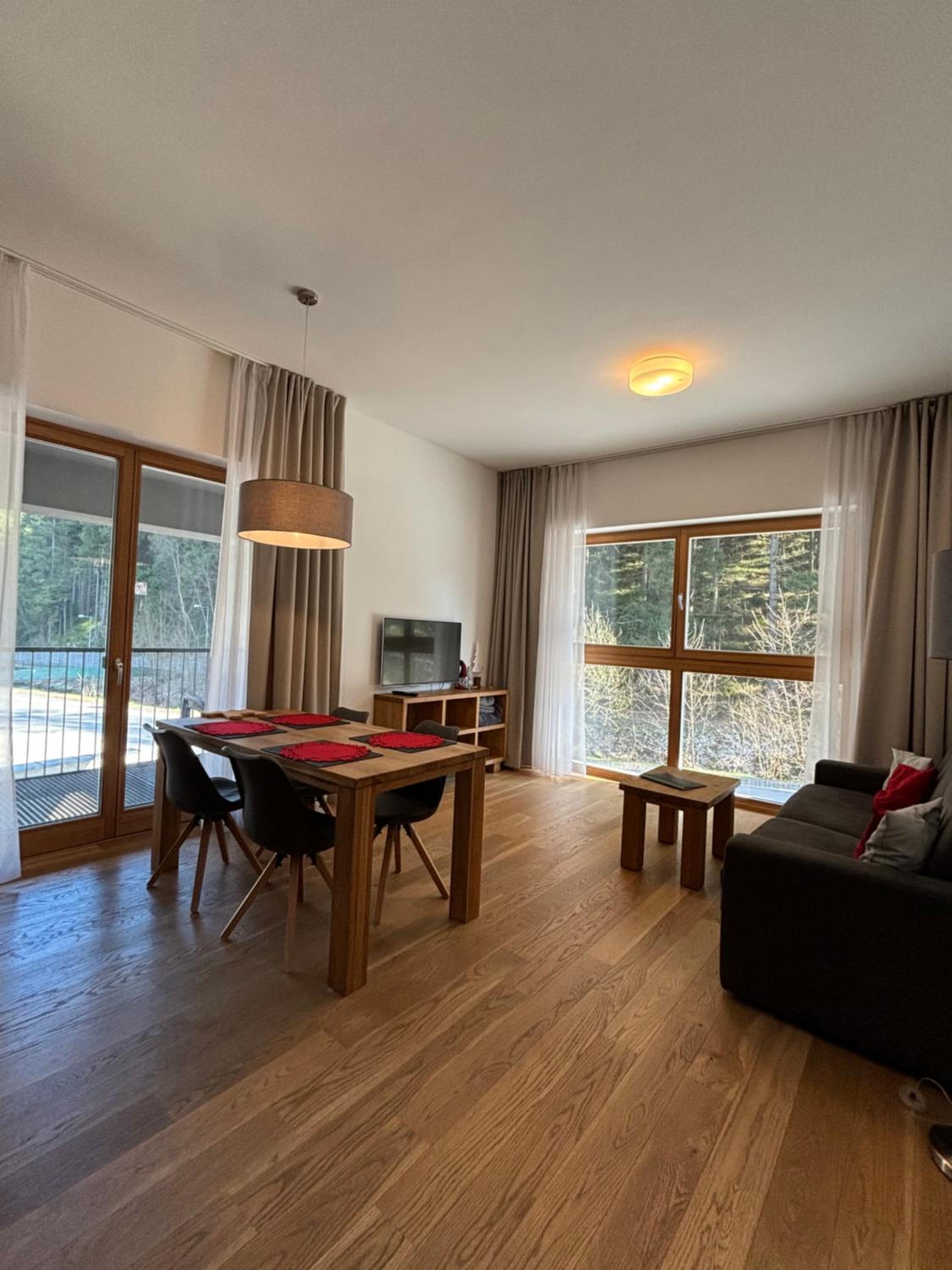 One-Bedroom Apartment A photo 1