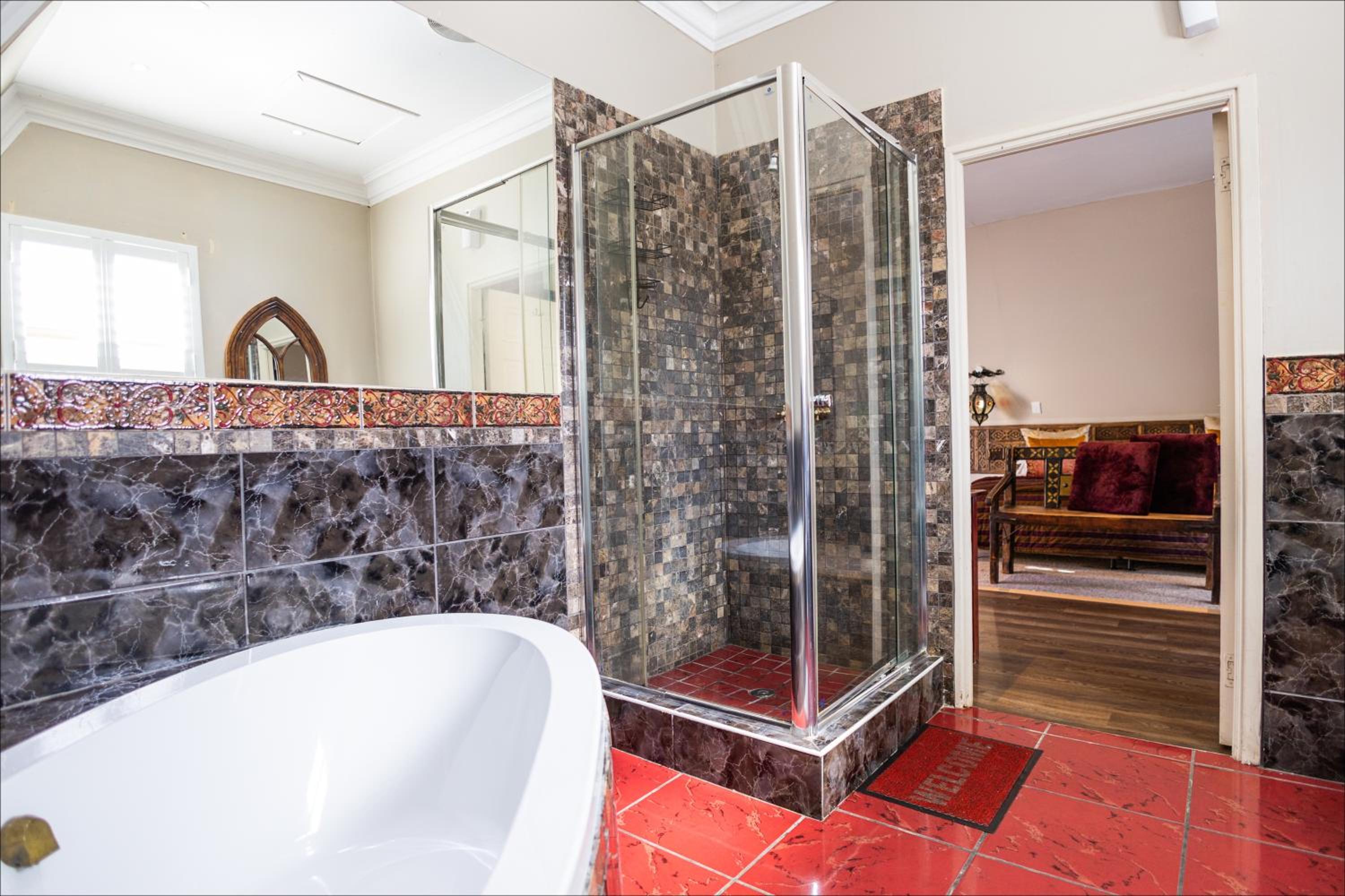 Standard Double Suite - Photo 3