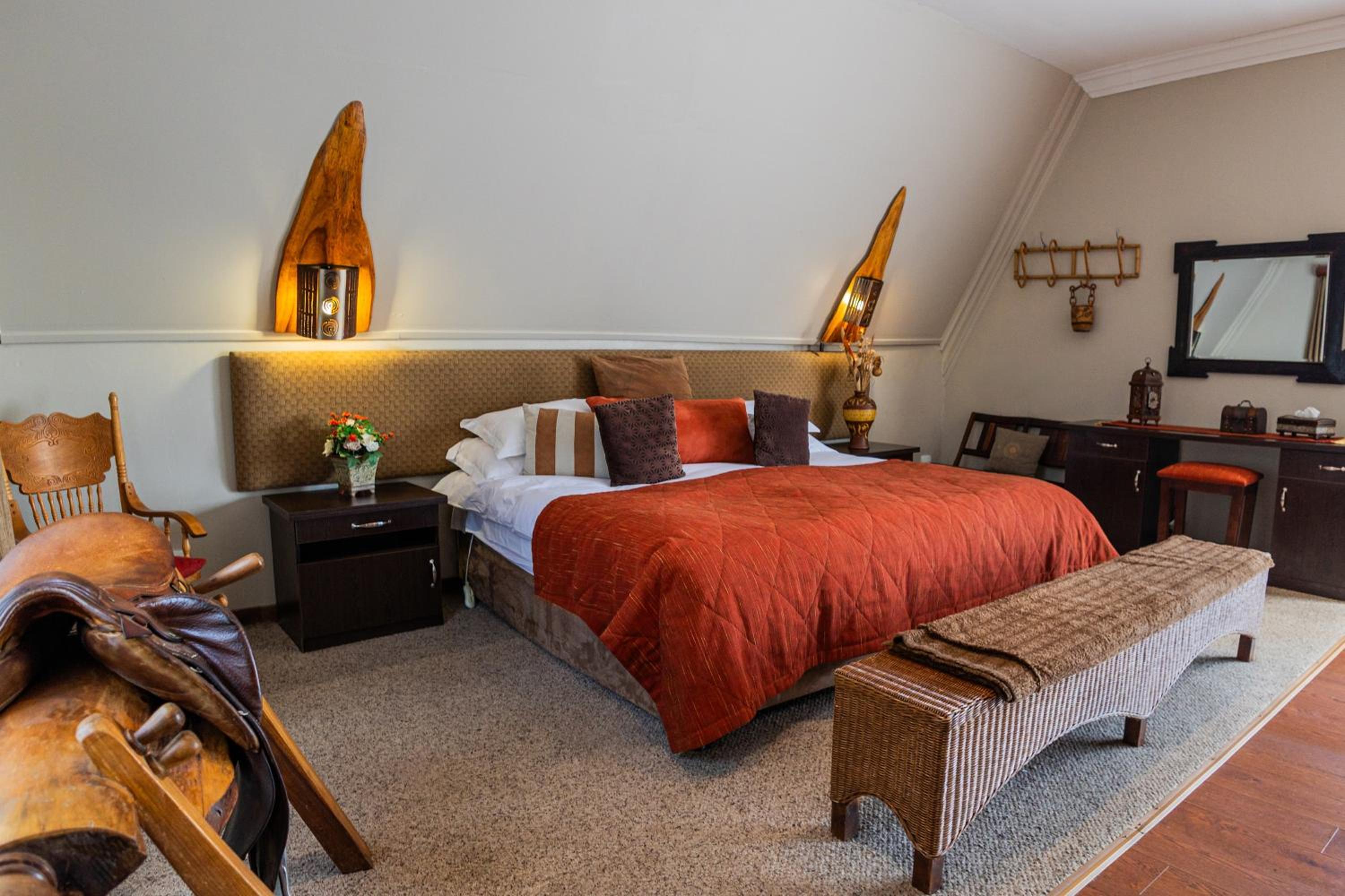 Standard Double Suite - Photo 7