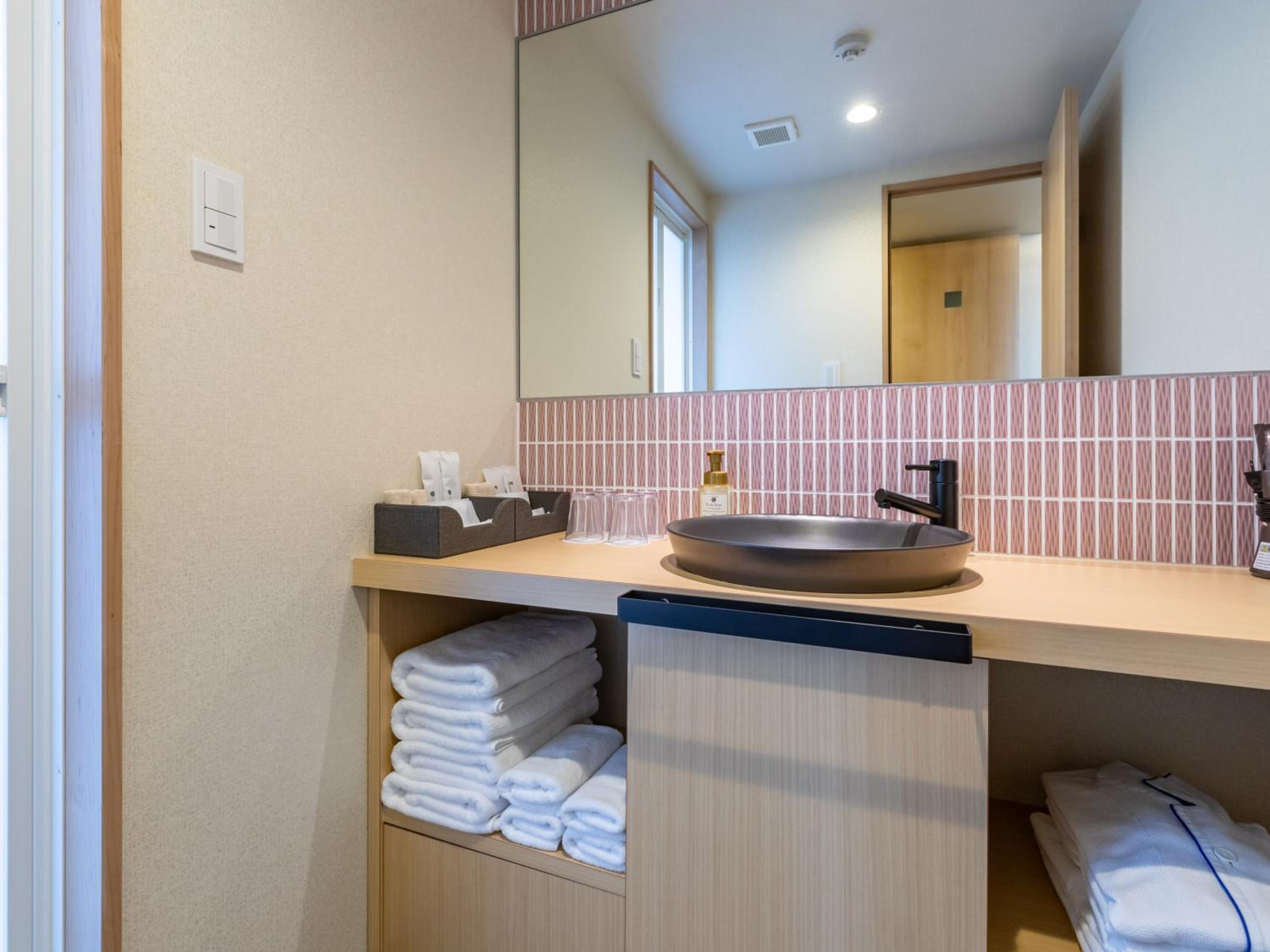 Superior Quadruple Room photo 2