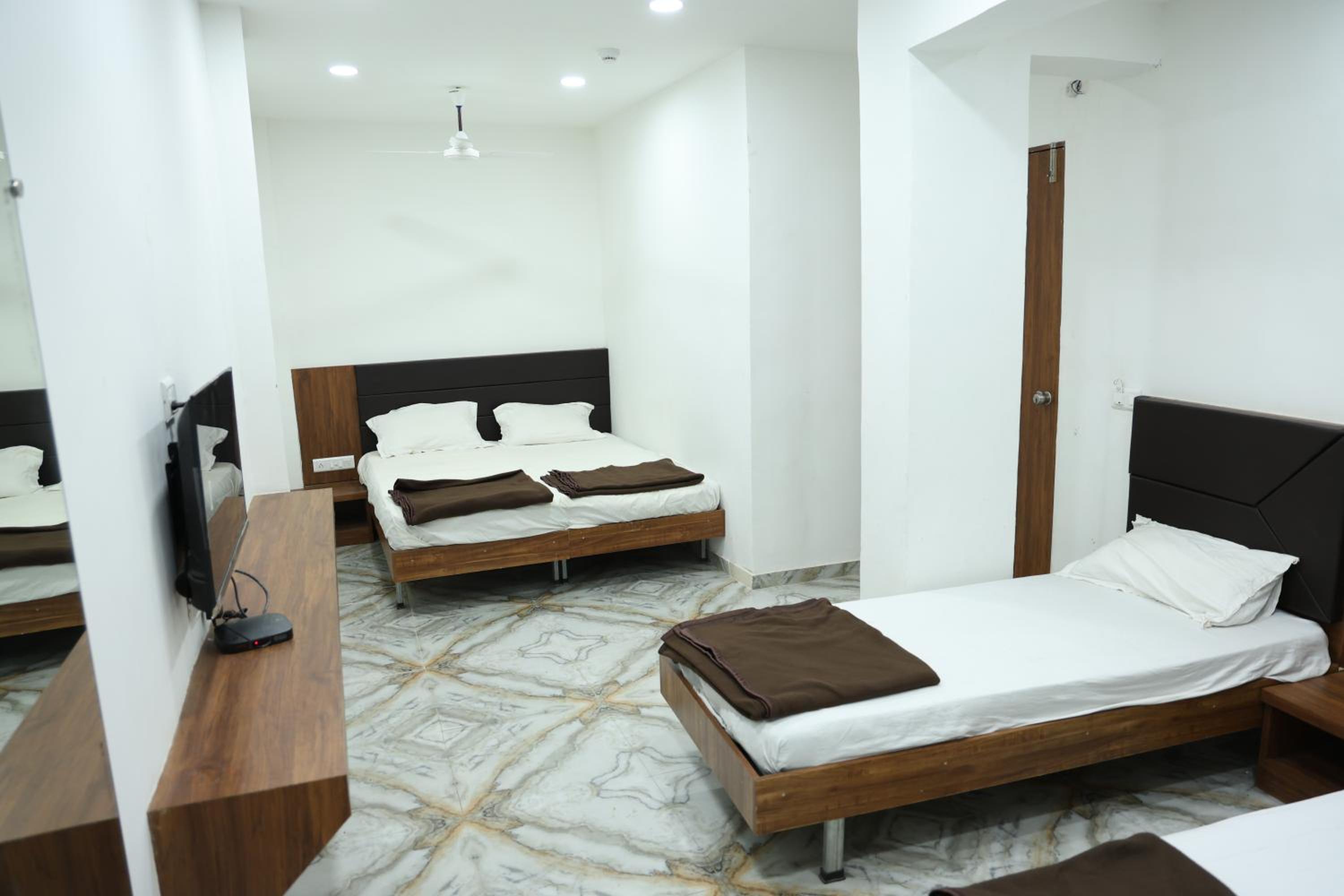 Quadruple Room photo 2