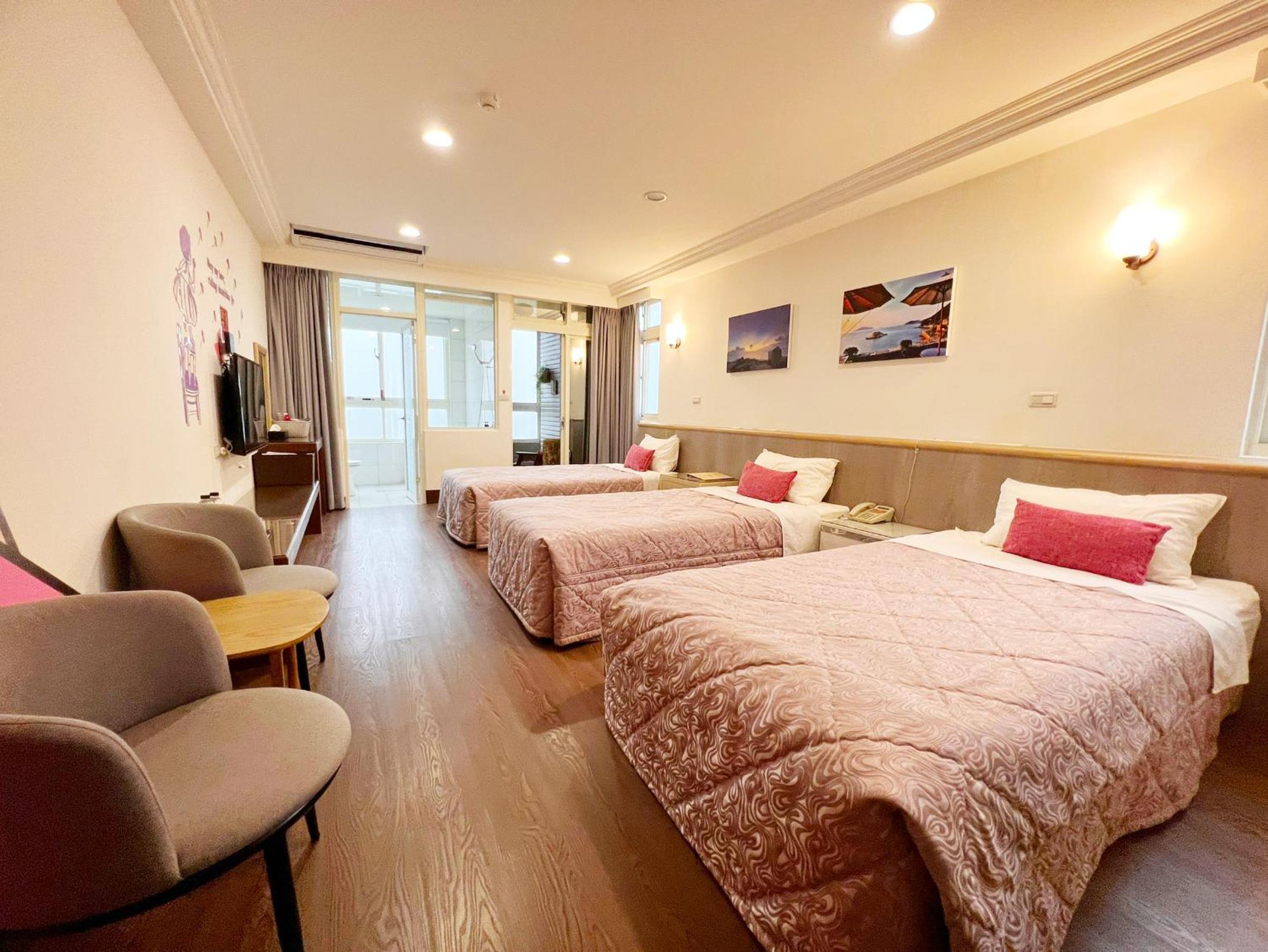 Triple Room with Private Bathroom