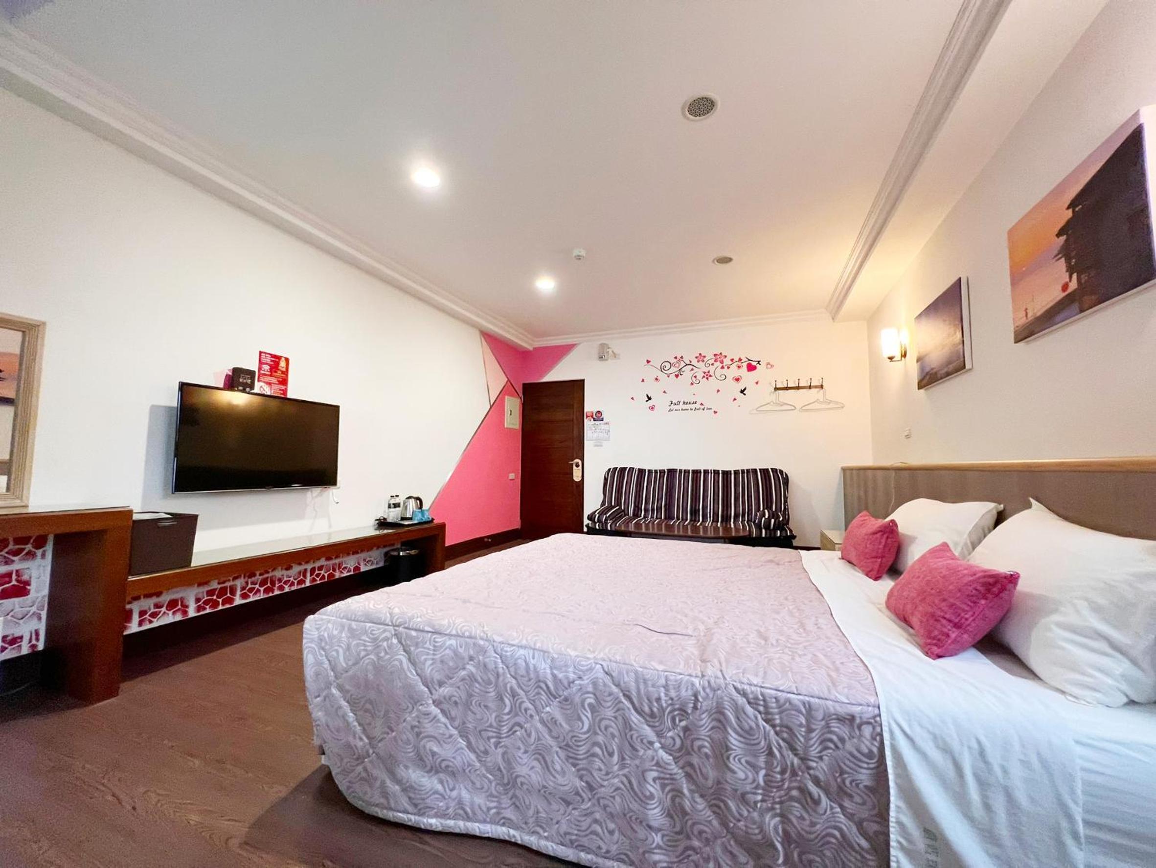 Double Room with Private Bathroom
