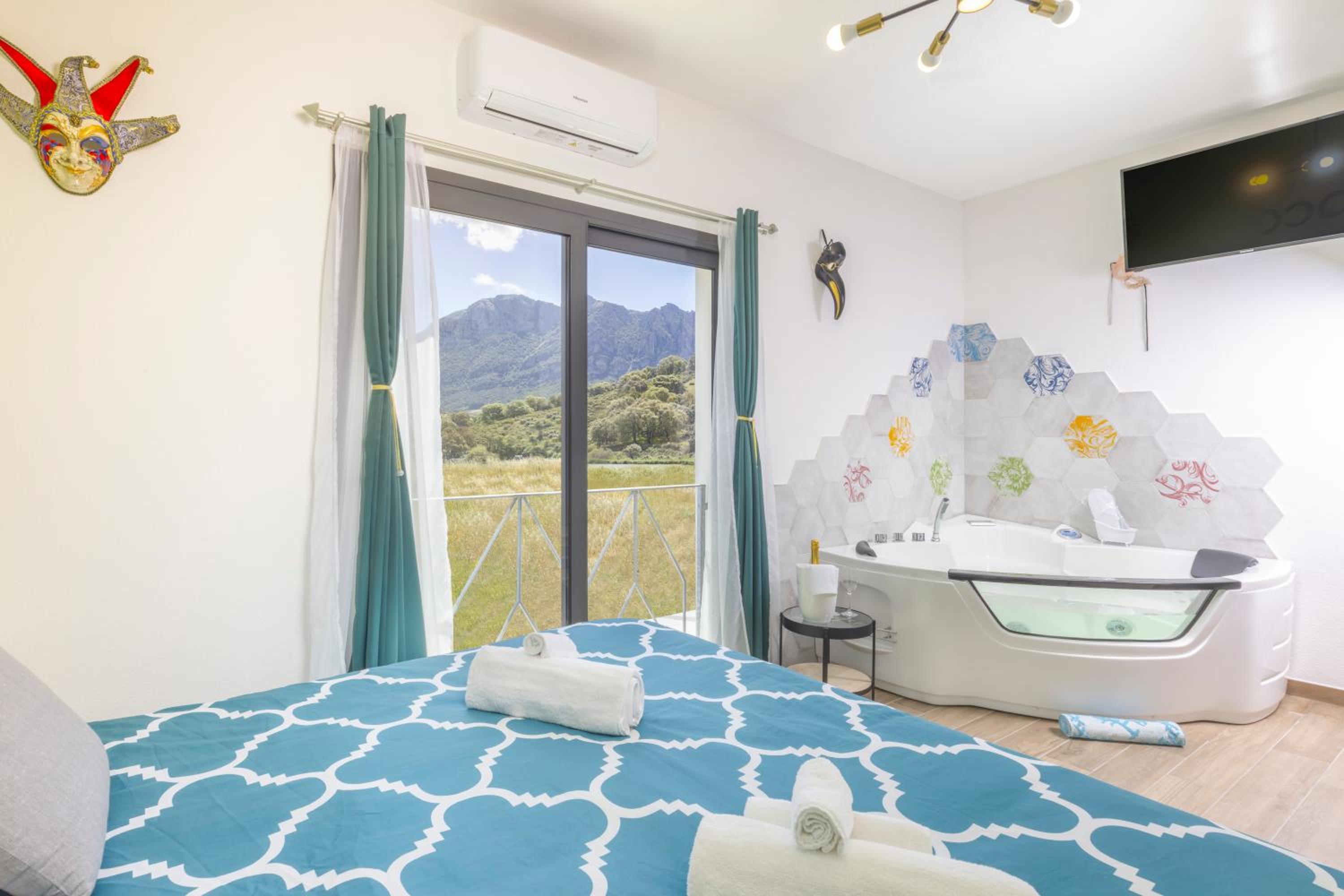King Room With Spa Bath photo 2
