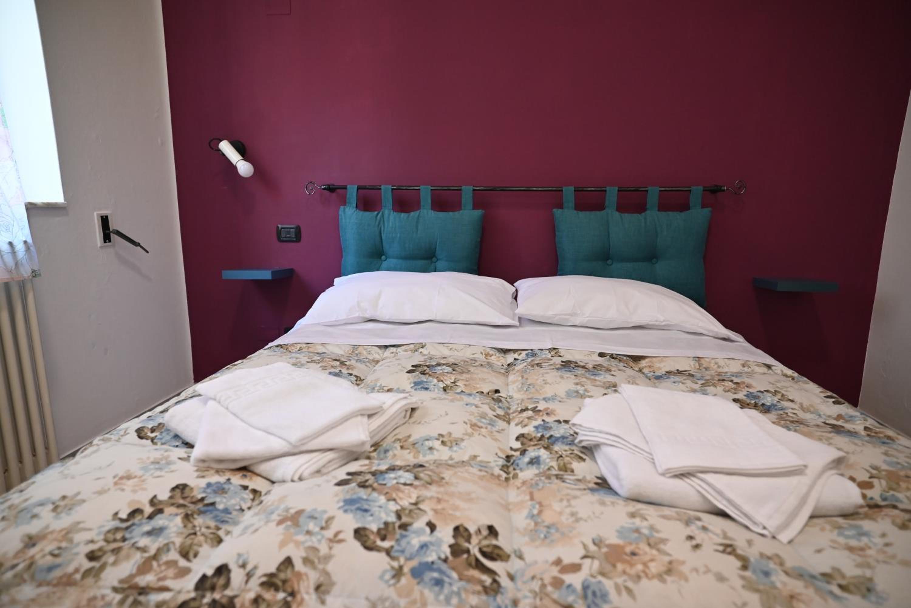 Double Room with Private Bathroom photo 3