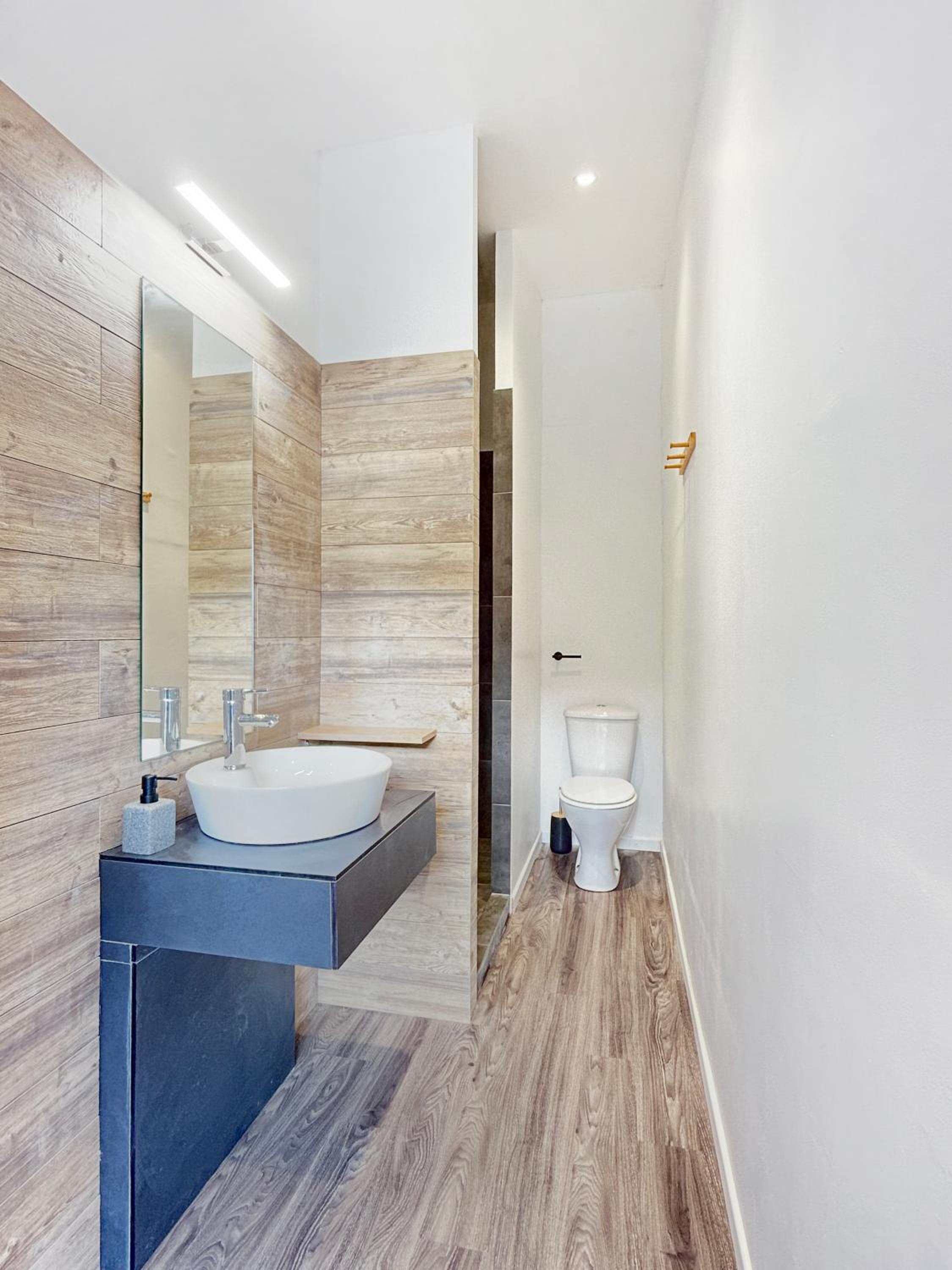 Double Room with Private External Bathroom photo 2