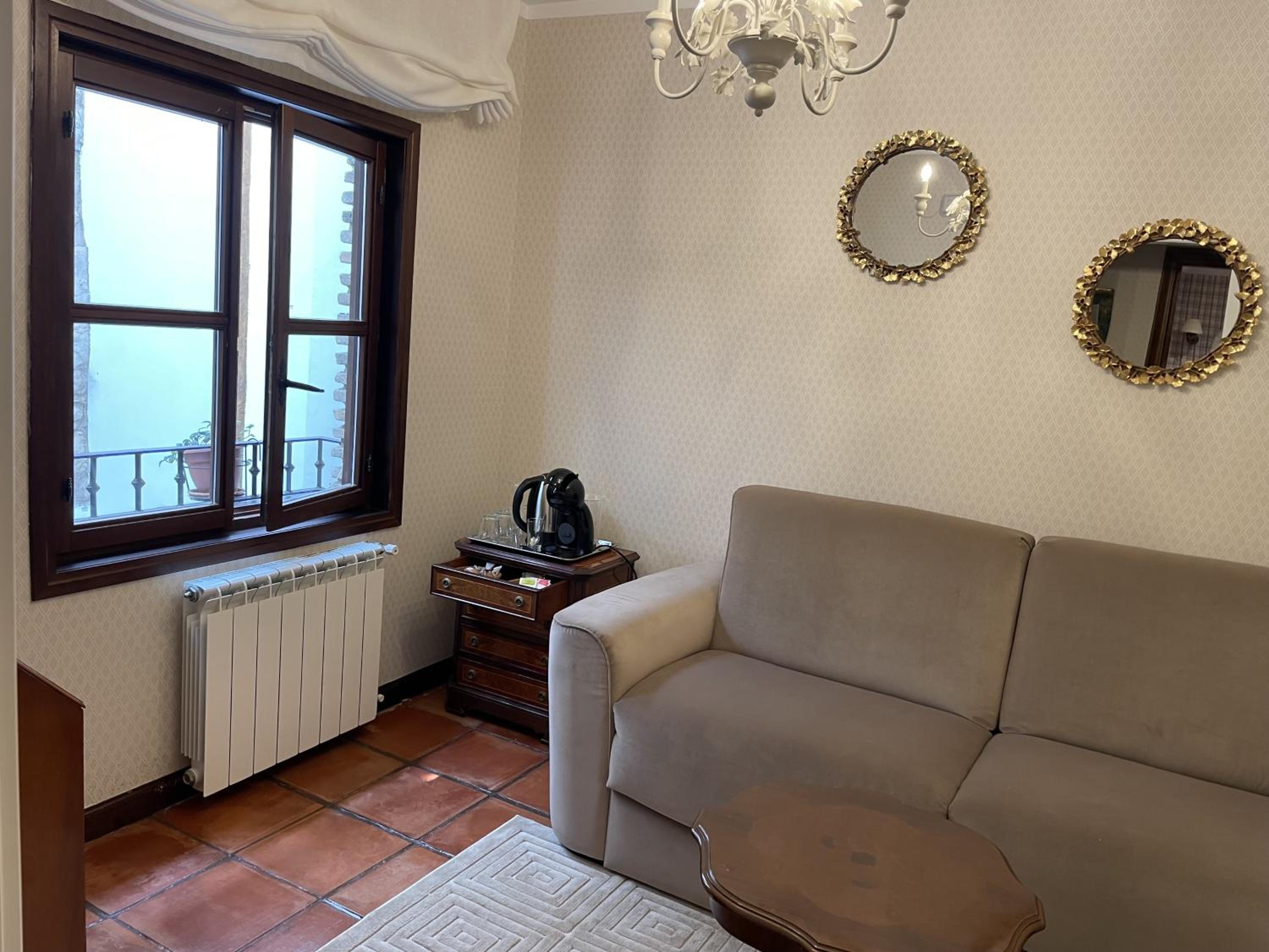 Deluxe Double Room photo 2