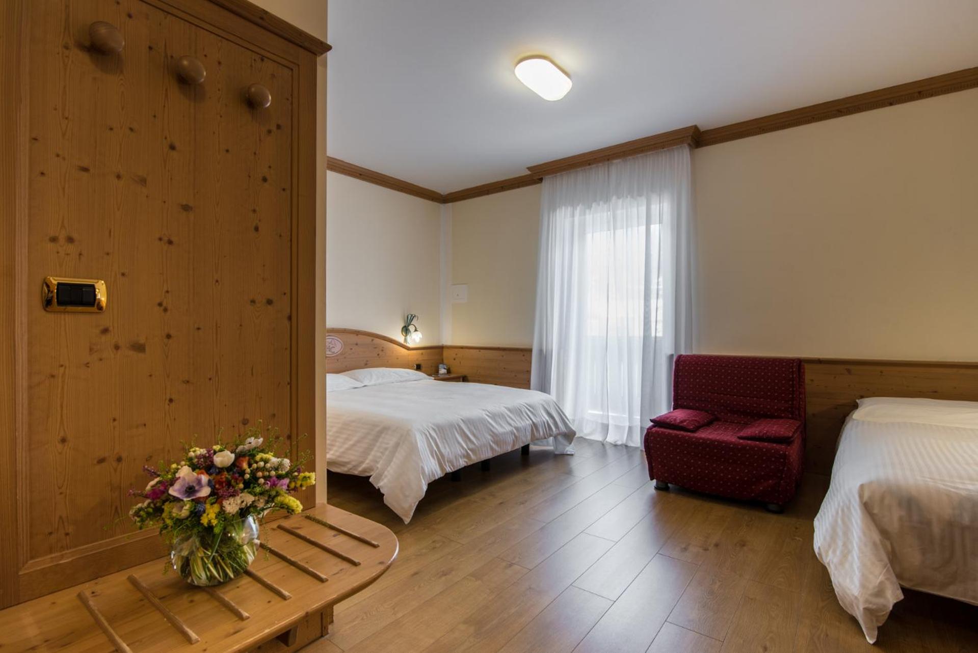 Triple Room with Balcony photo 3