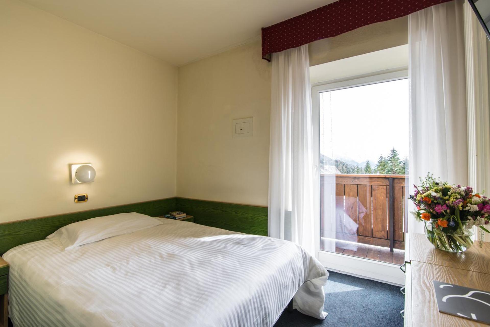 Single Room with Balcony photo 1