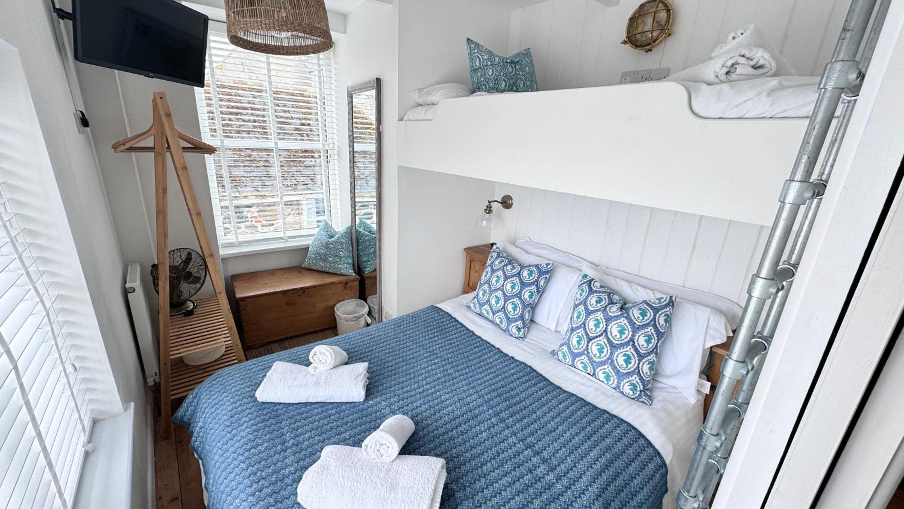 Two-Bedroom House photo 1