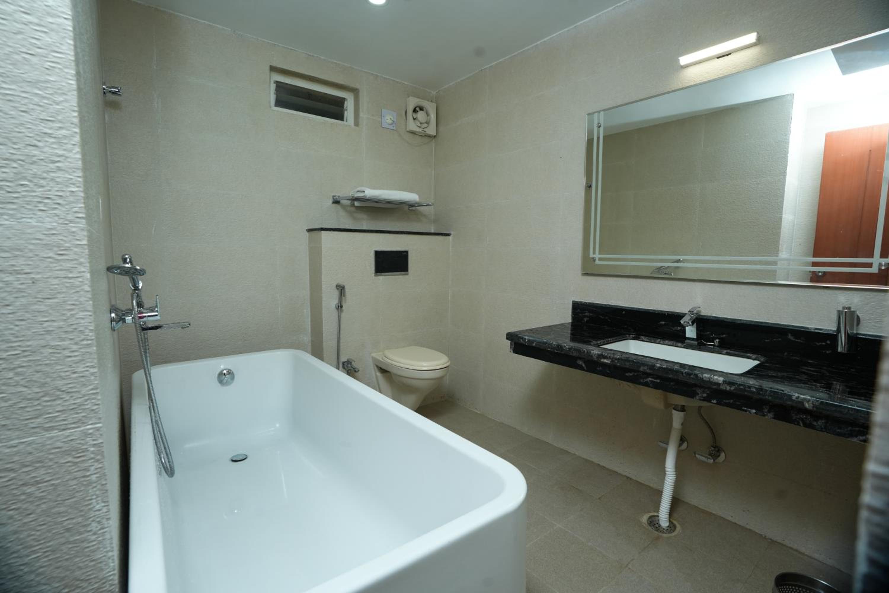 Urban Suite - Photo 10