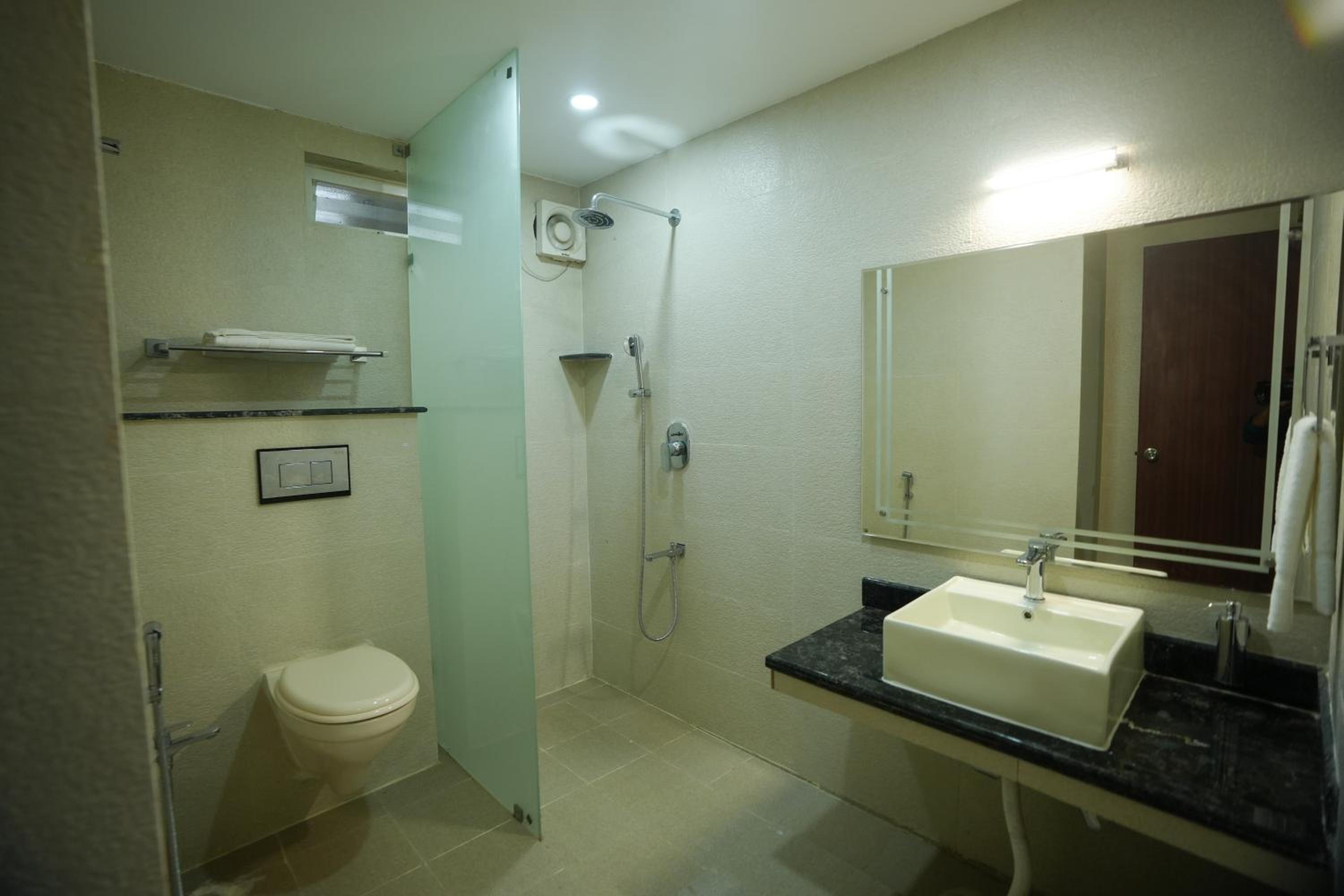 Executive Room - Photo 2