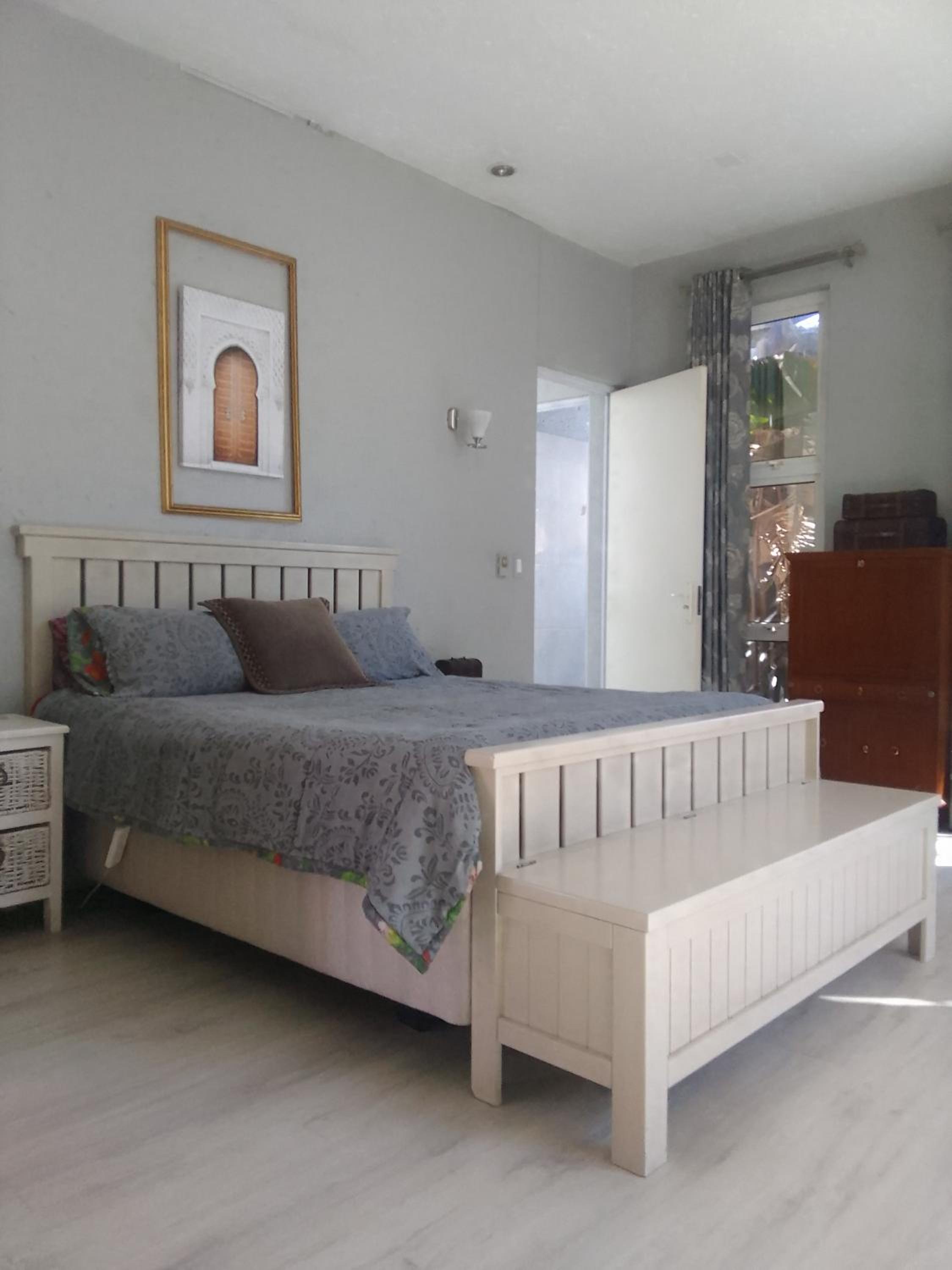 Double Room with Private Bathroom photo 1