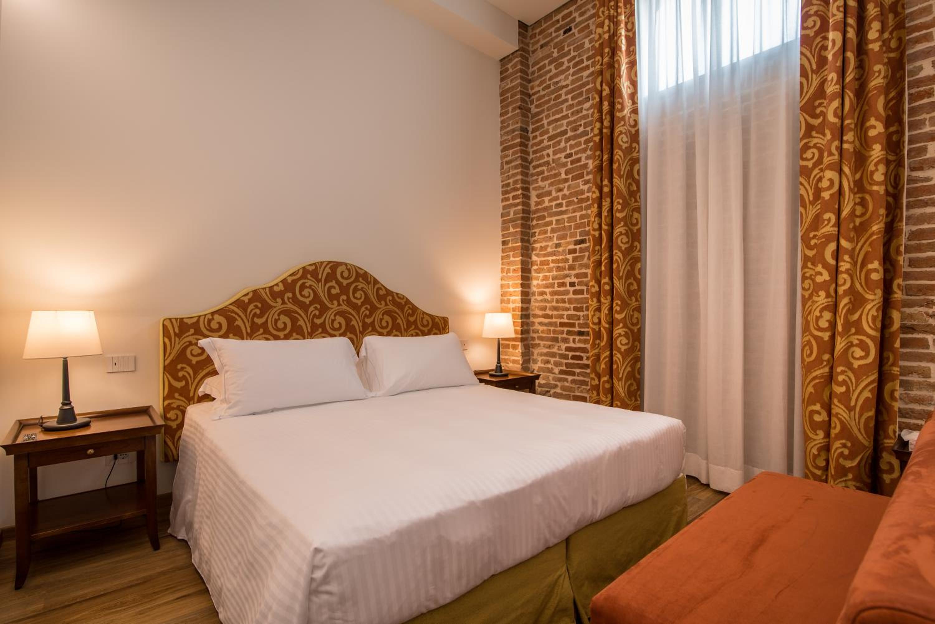 Suite with Garden View - Photo 4