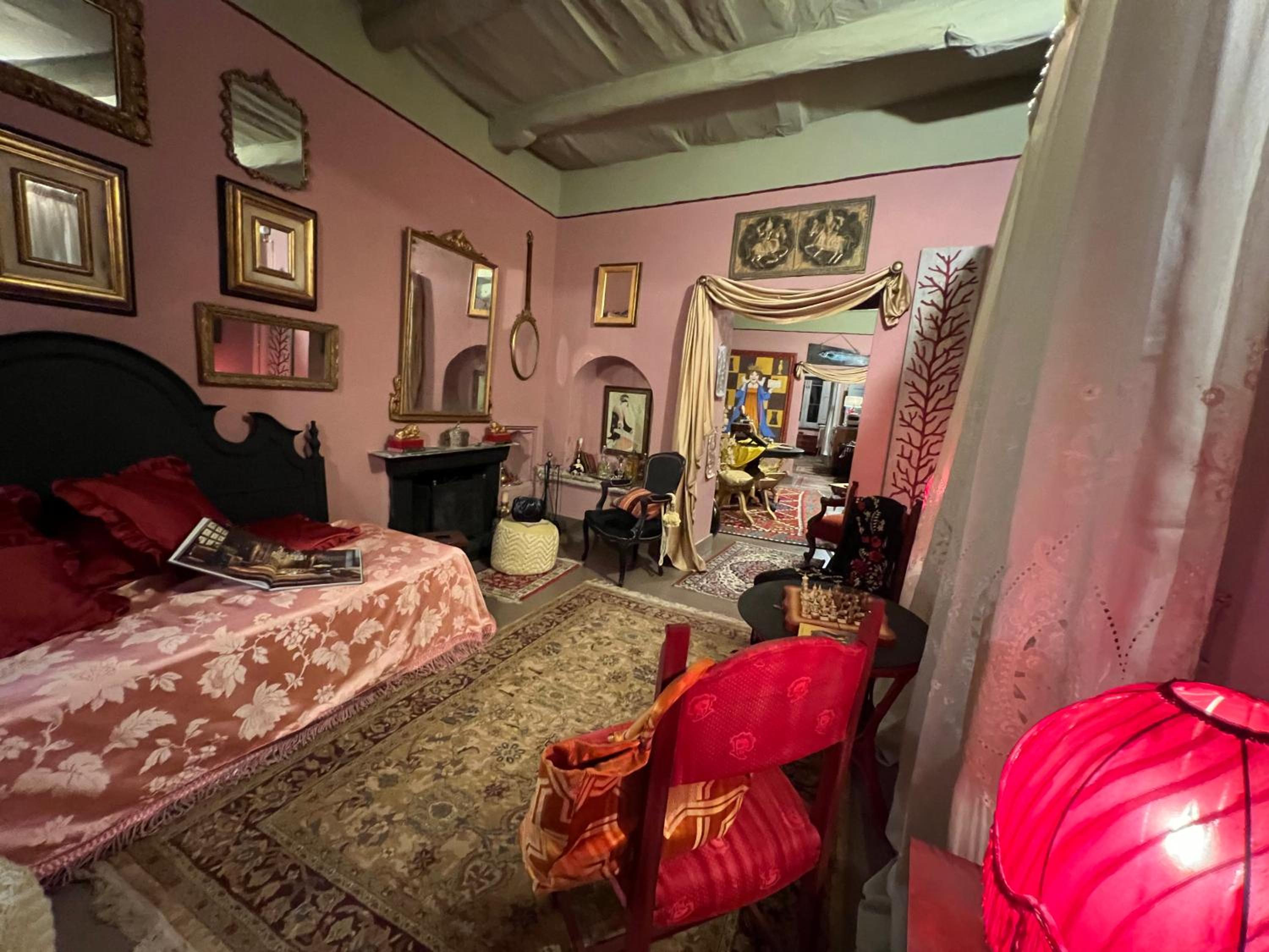 Deluxe Double Room With Extra Bed