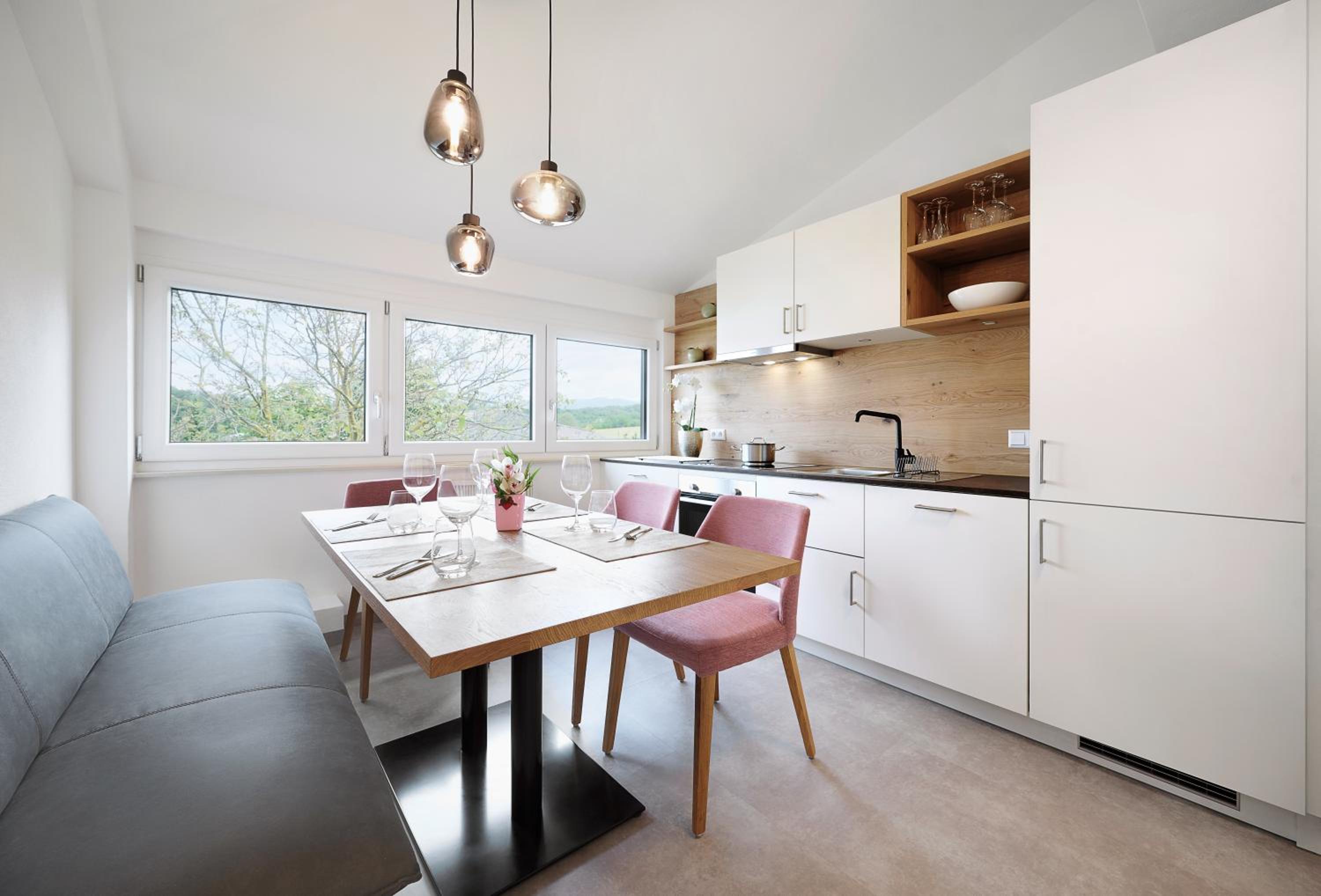 Two-Bedroom Apartment with Garden View photo 2