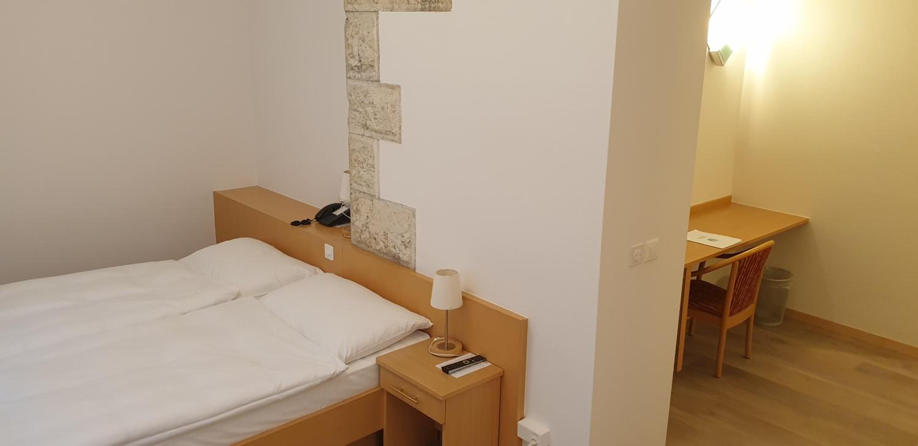 Deluxe Double Room photo 2