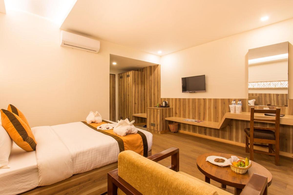 Deluxe Double Room photo 2