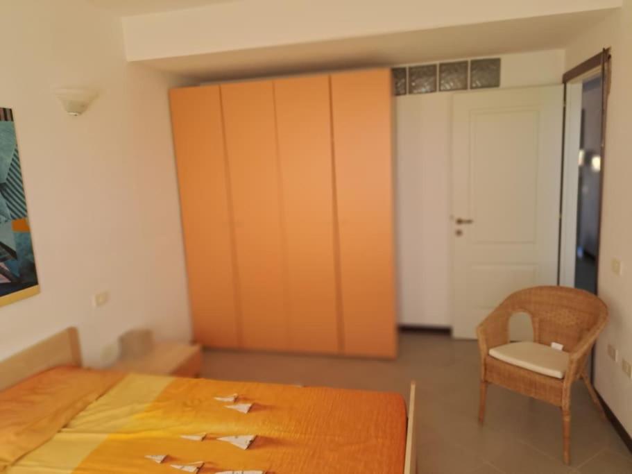 Three-Bedroom Apartment photo 1