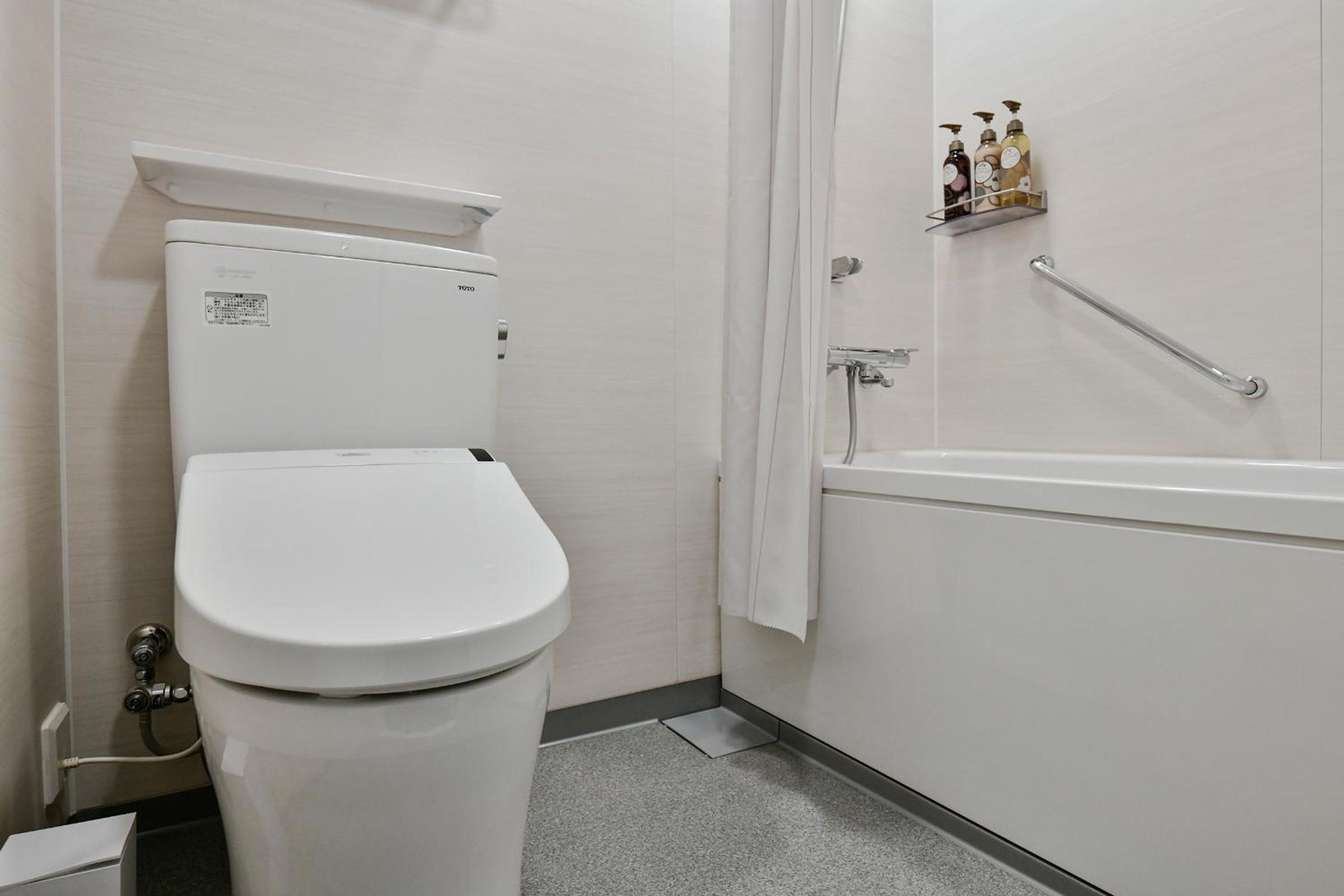 Standard Twin Room - Photo 6
