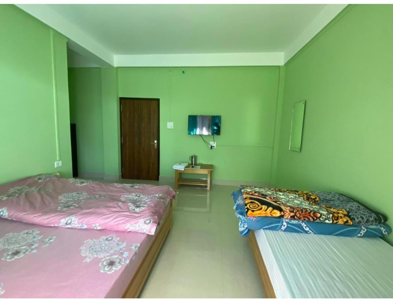 Triple Room photo 2