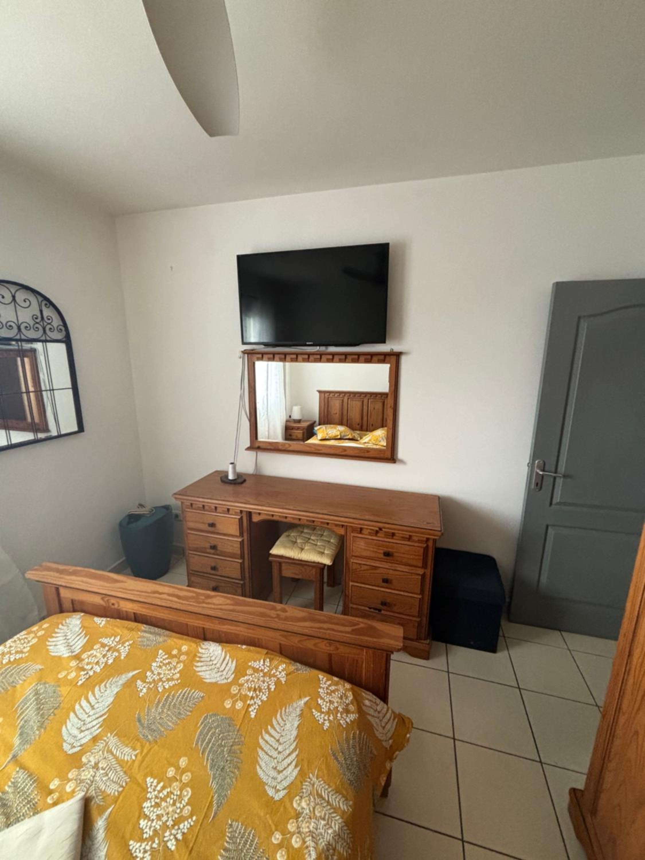 Three-Bedroom Villa photo 2