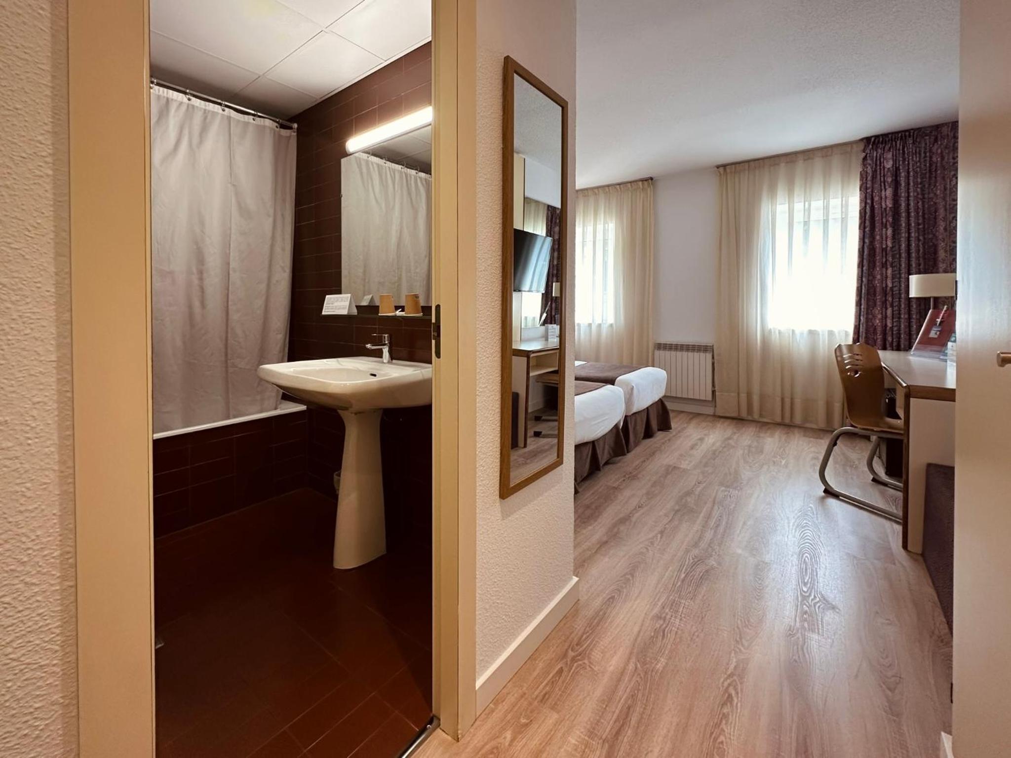 Twin Room photo 1