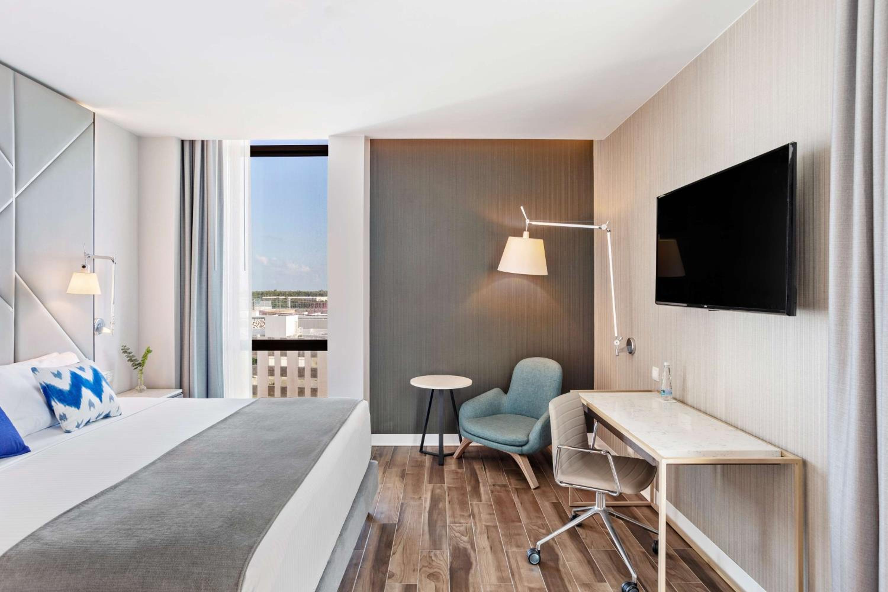 Superior Double Room Free Parking Promo