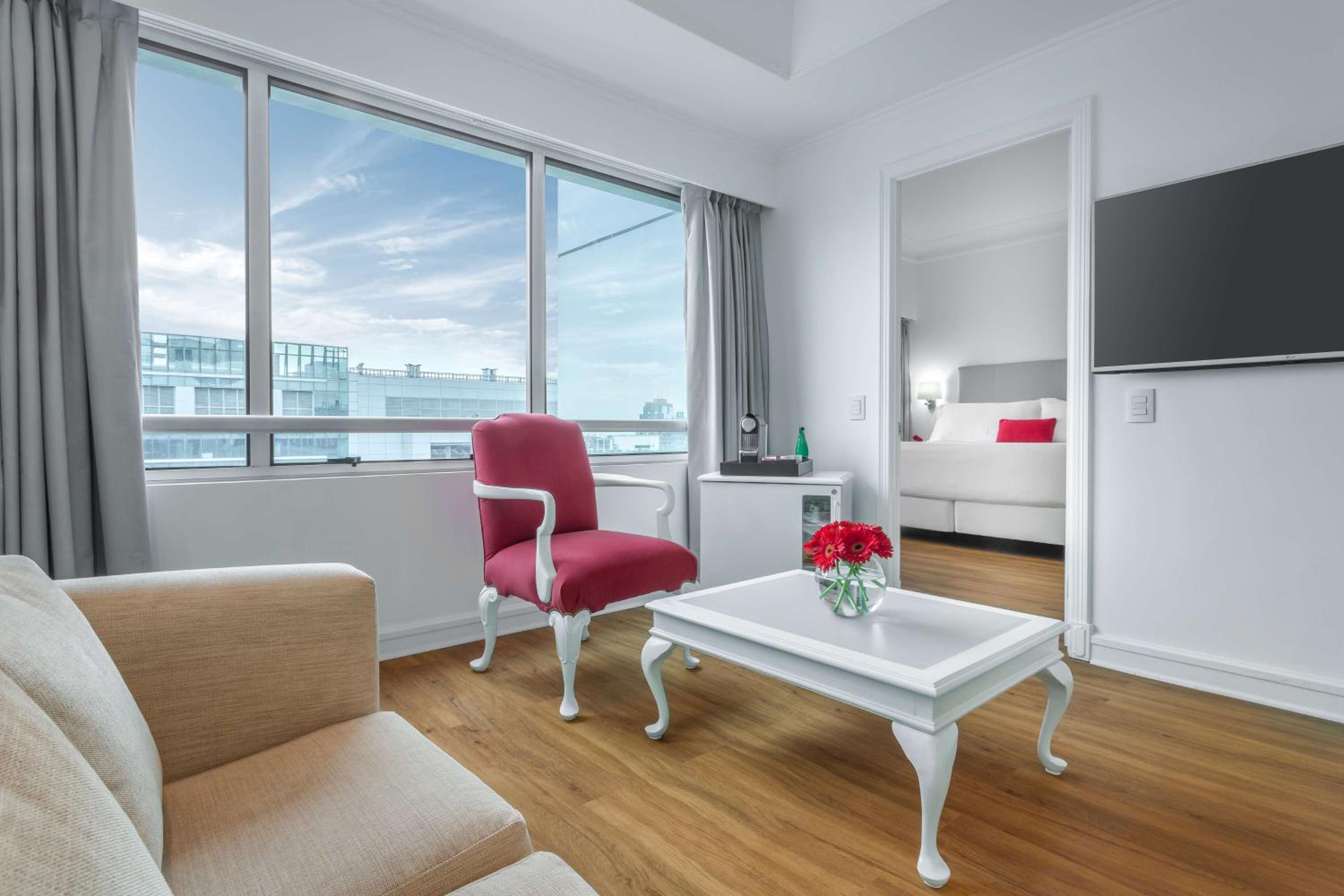 Junior Suite - Photo 2