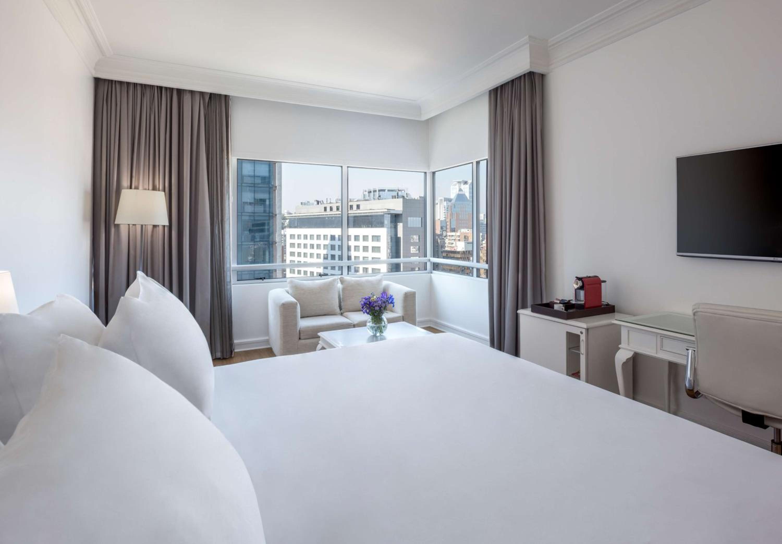 Superior Double or Twin Room with View - Photo 6