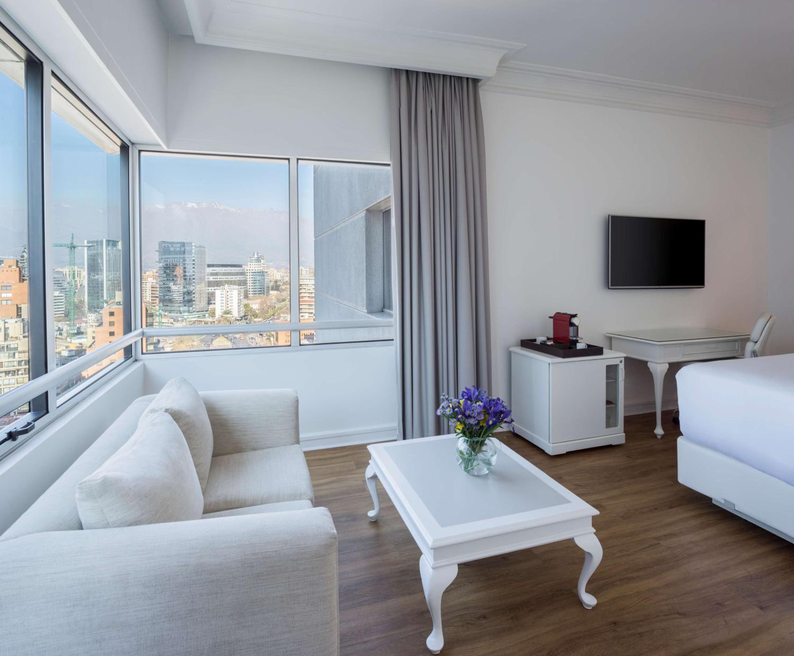 Superior Double or Twin Room with View - Photo 5
