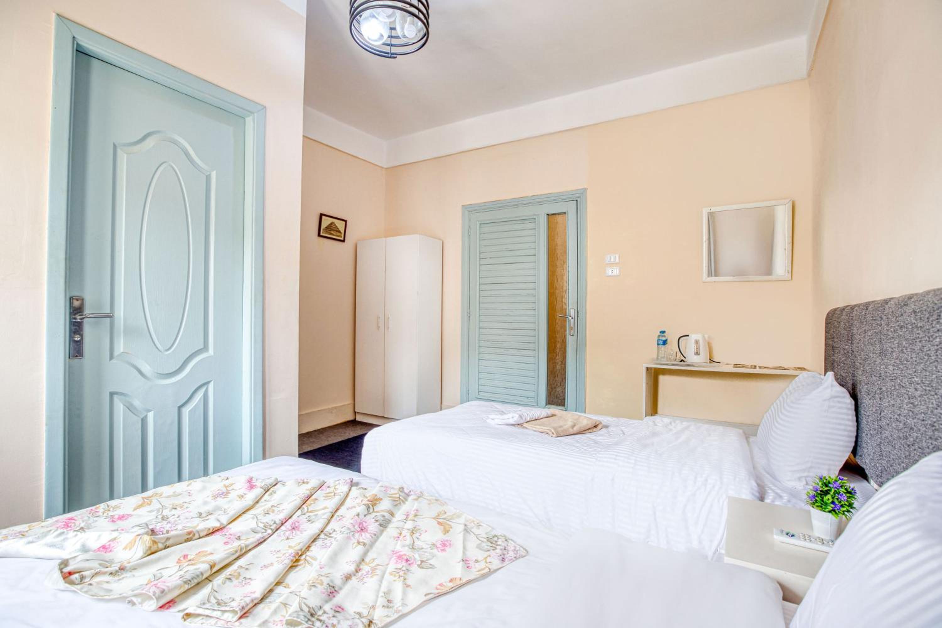 Deluxe Double or Twin Room with Pyramids View