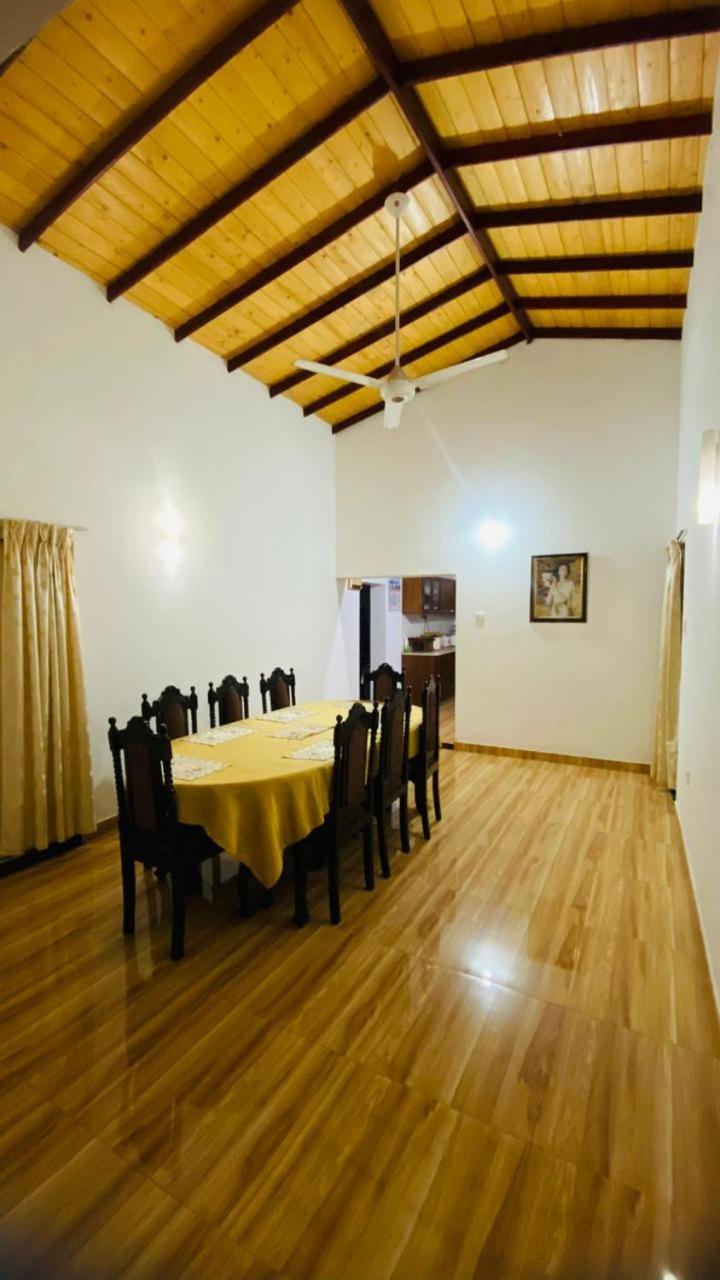 Standard Family Room photo 2