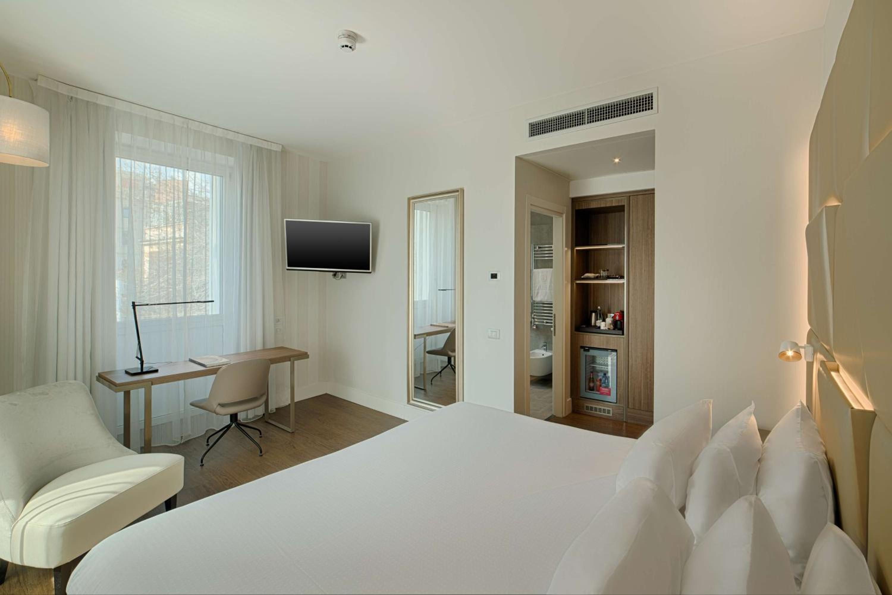 Premium Twin Room XL photo 3
