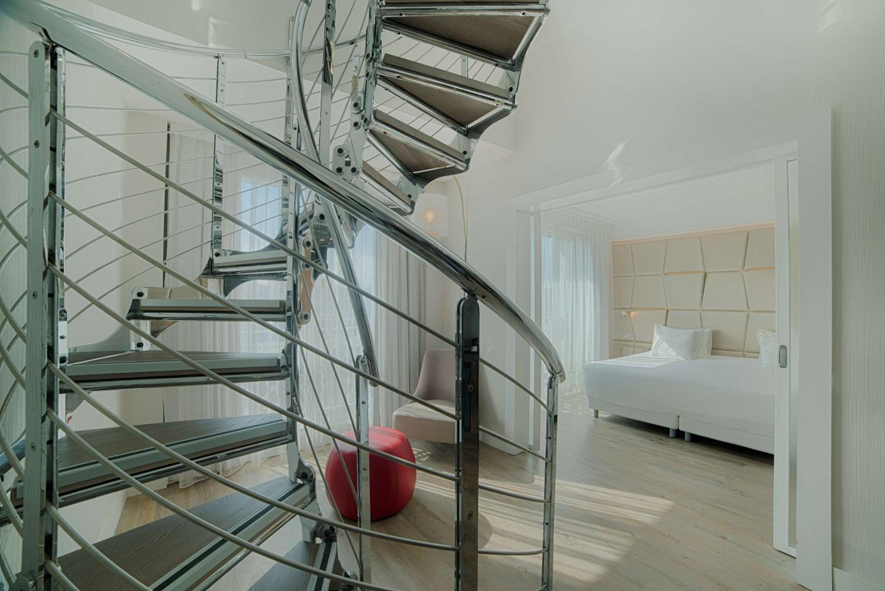 Suite Duplex with Extra Bed (4 Adults) photo 2