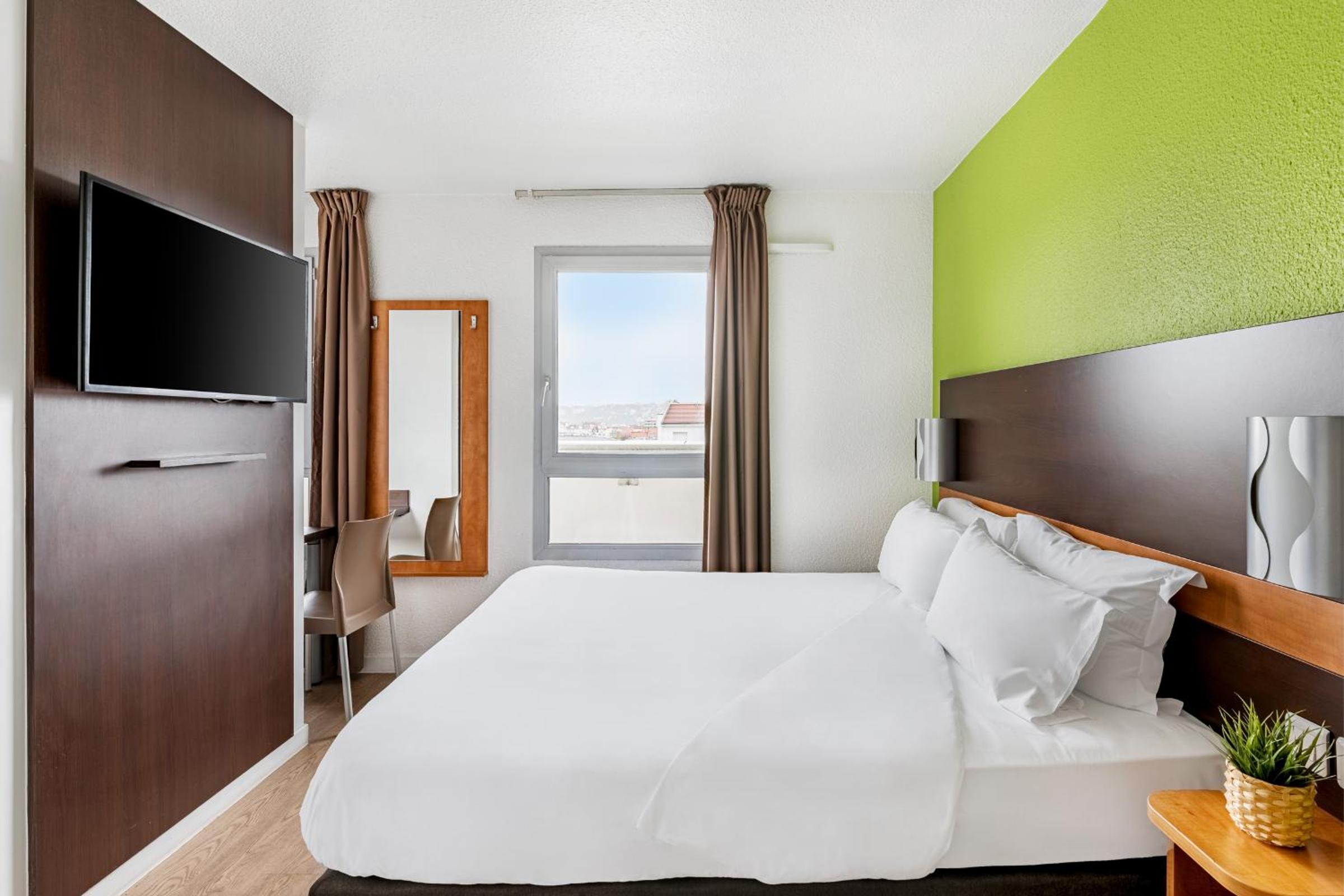 Superior Double Room - Photo 1