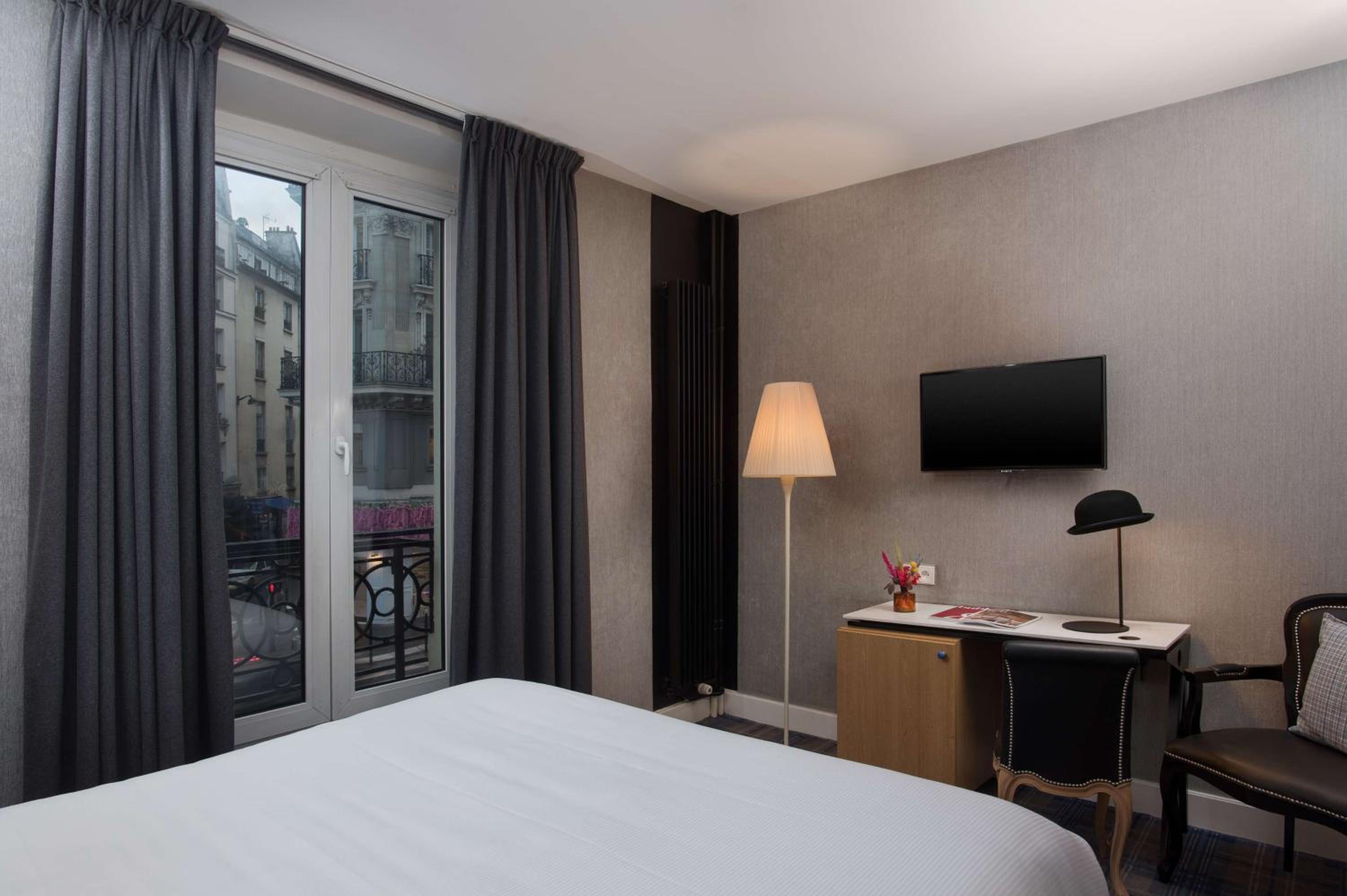 Superior Room with Balcony