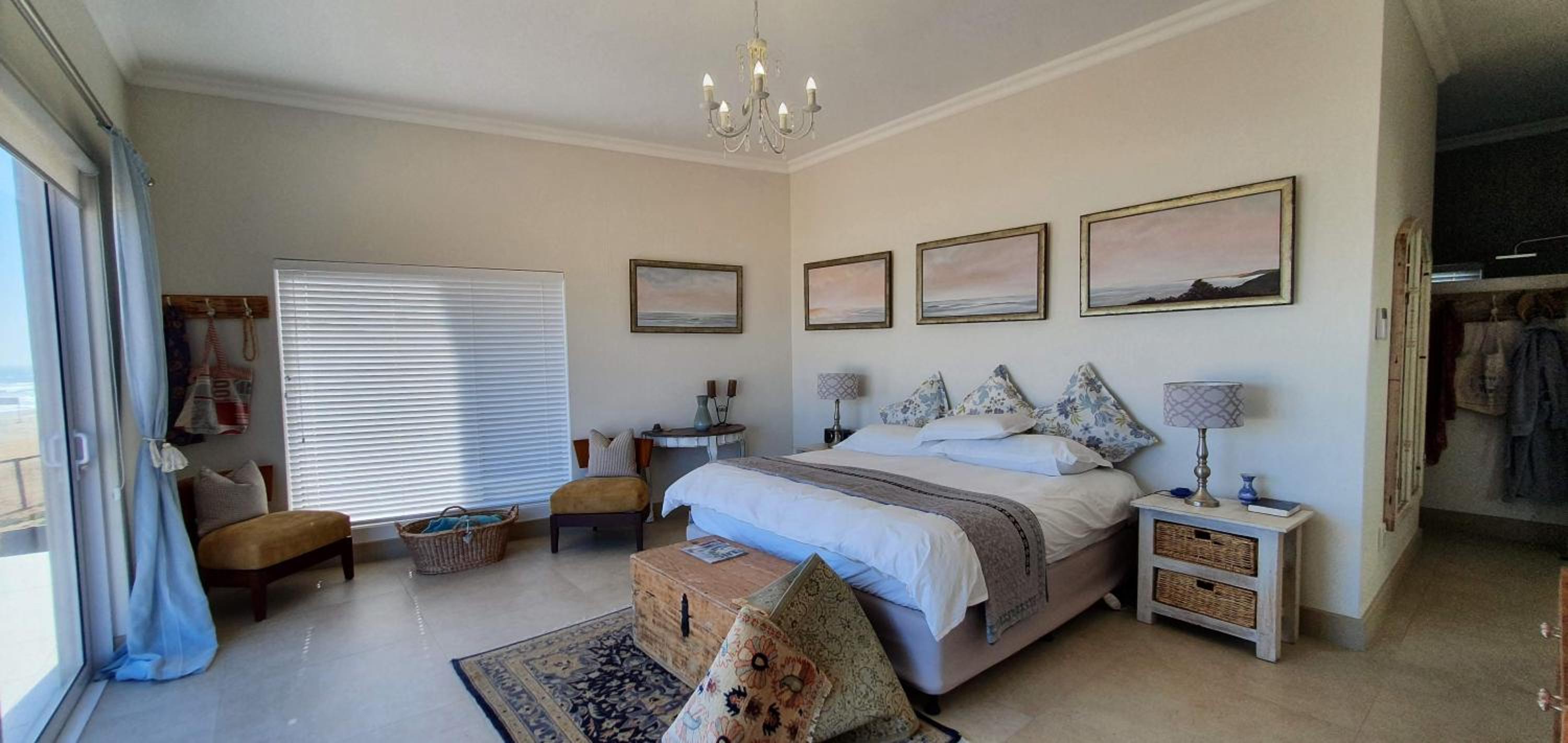 Villa photo 1